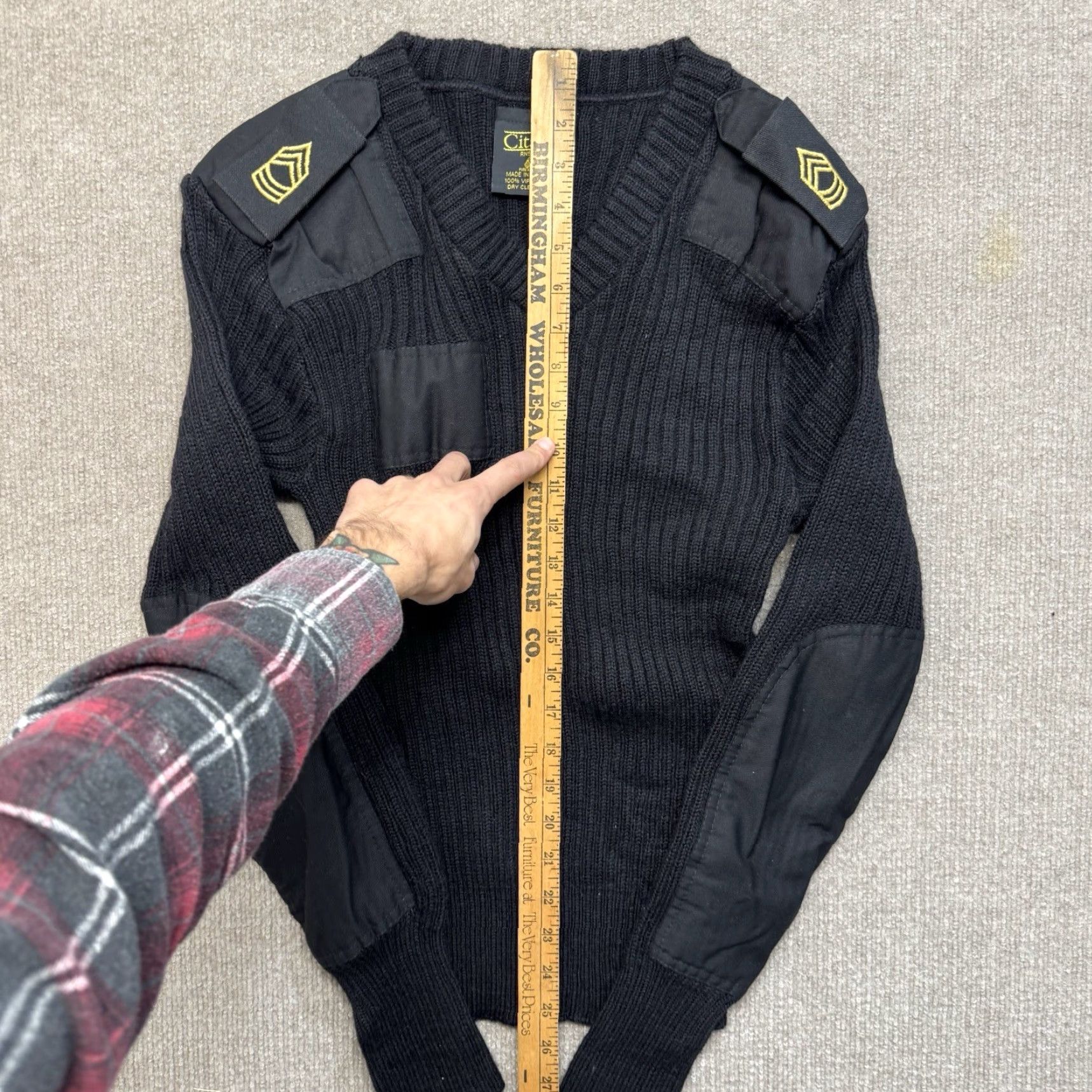 Greats VINTAGE Citadel Sweater Mens 36 Black Wool Pullover Knit Size US M / EU 48-50 / 2 - 4 Thumbnail