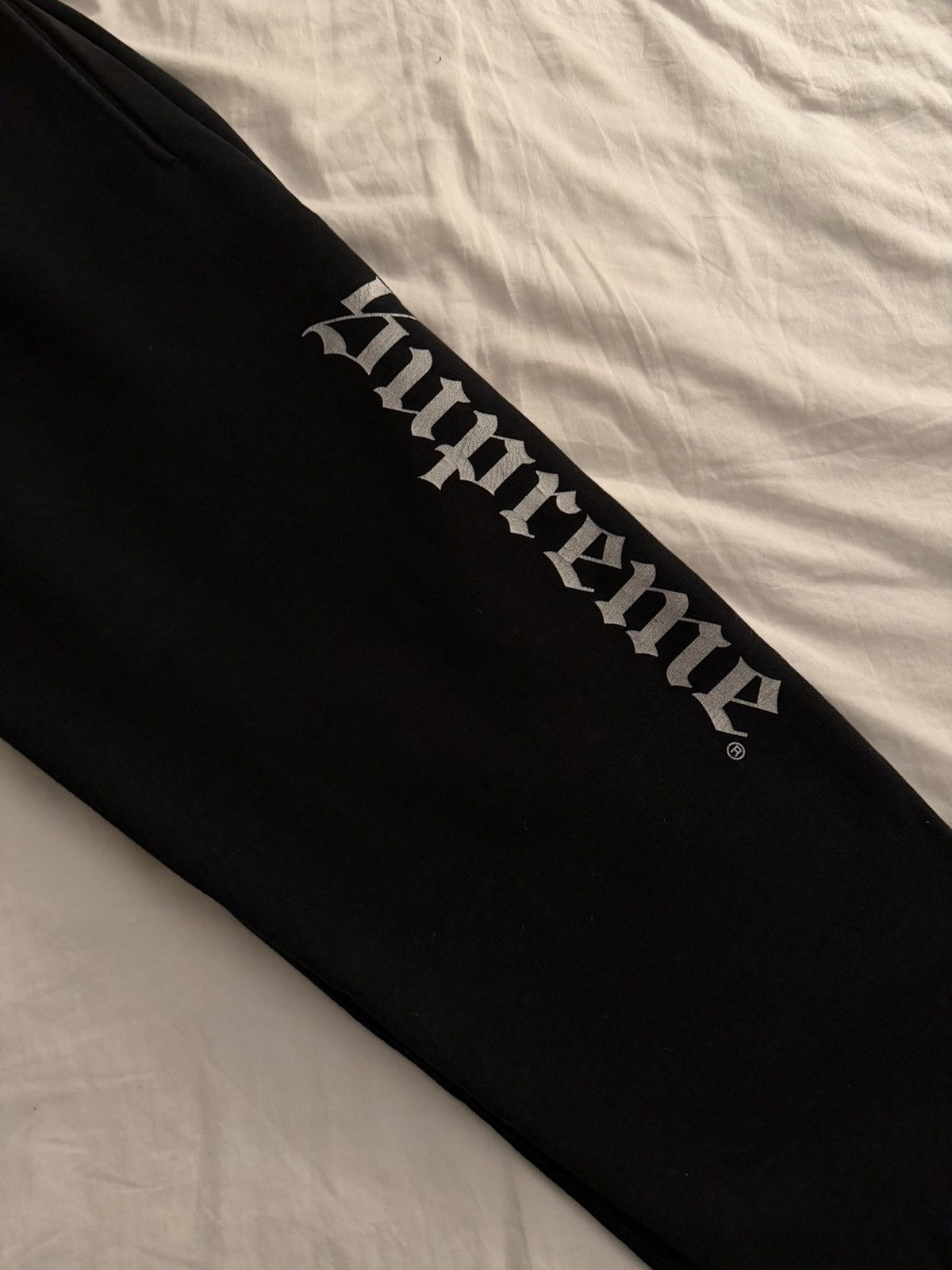 Supreme Supreme ‘Washed Old English’ Sweatpant Size US 30 / EU 46 - 2 Thumbnail