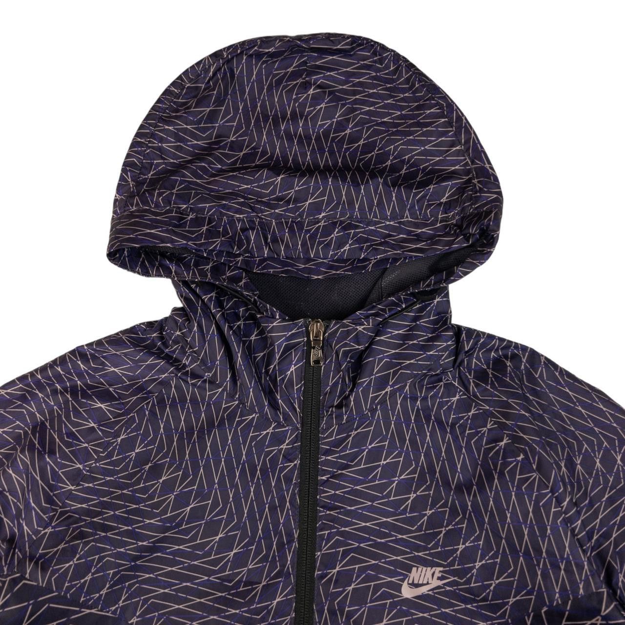 Nike Vintage Nike Geometric Lightweight Jacket Size M Size US M / EU 48-50 / 2 - 3 Thumbnail