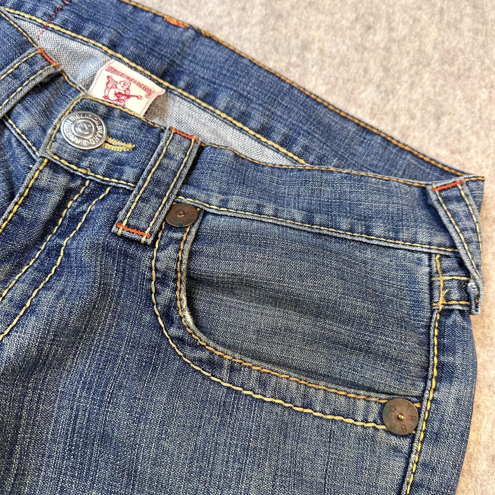 True Religion True Religion Jeans Mens Bootcut 34x33 Blue Joey Big T Denim Jeans White? (Note: Ensure only words from original title) Size US 30 / EU 46 - 4 Thumbnail