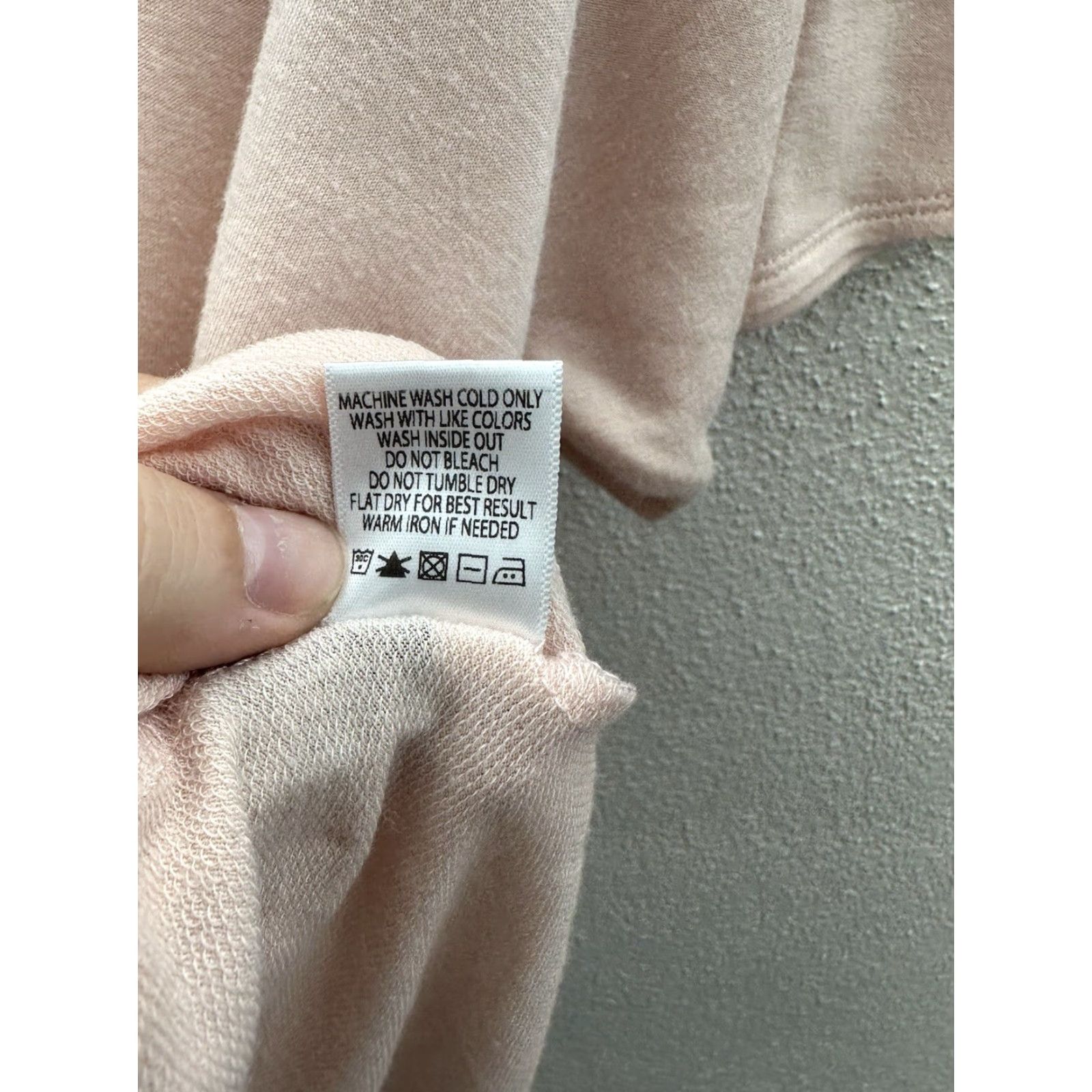 Dime Rustic Dime Shirt Pink Short Sleeve Womens Large USA Made Blouse Knit V-Neck Button Collarless Regular Sleeve Type: NA Satin? Size L / US 10 / IT 46 - 7 Thumbnail