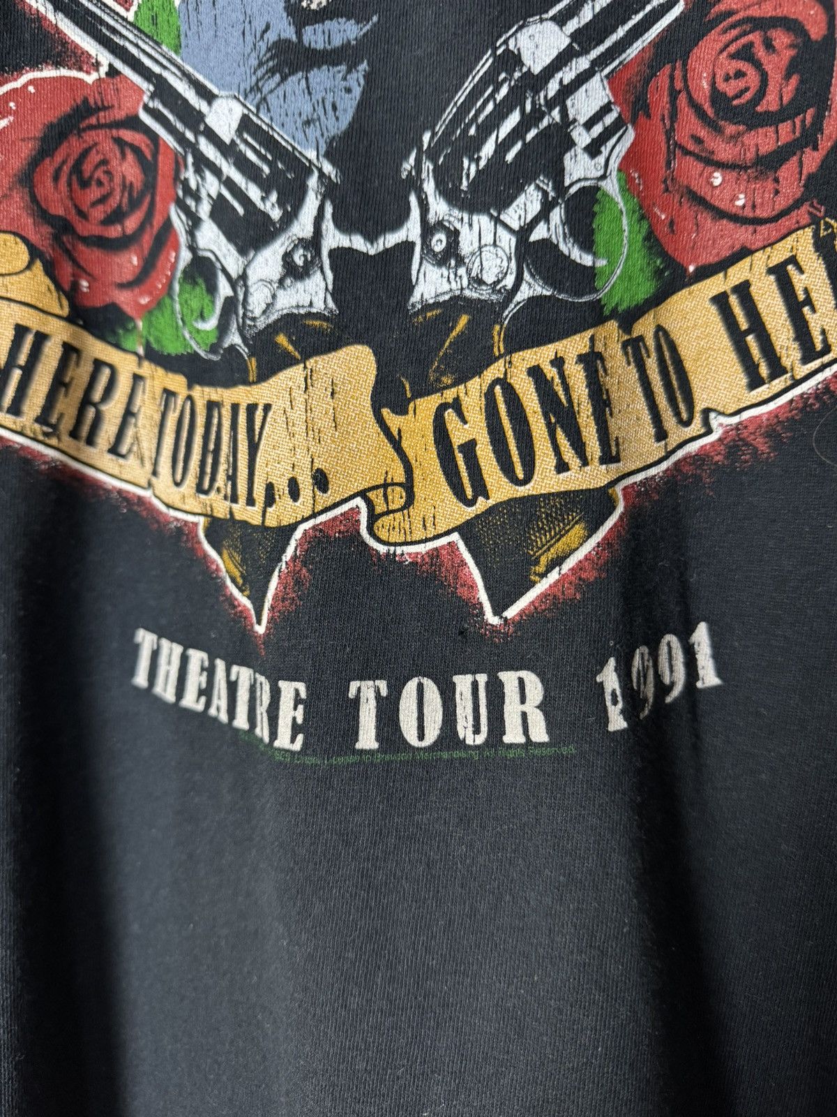 Band Tees × Guns N' Roses × Vintage Vintage Guns Roses 00s band tee “theatre tour” Size US XL / EU 56 / 4 - 4 Thumbnail