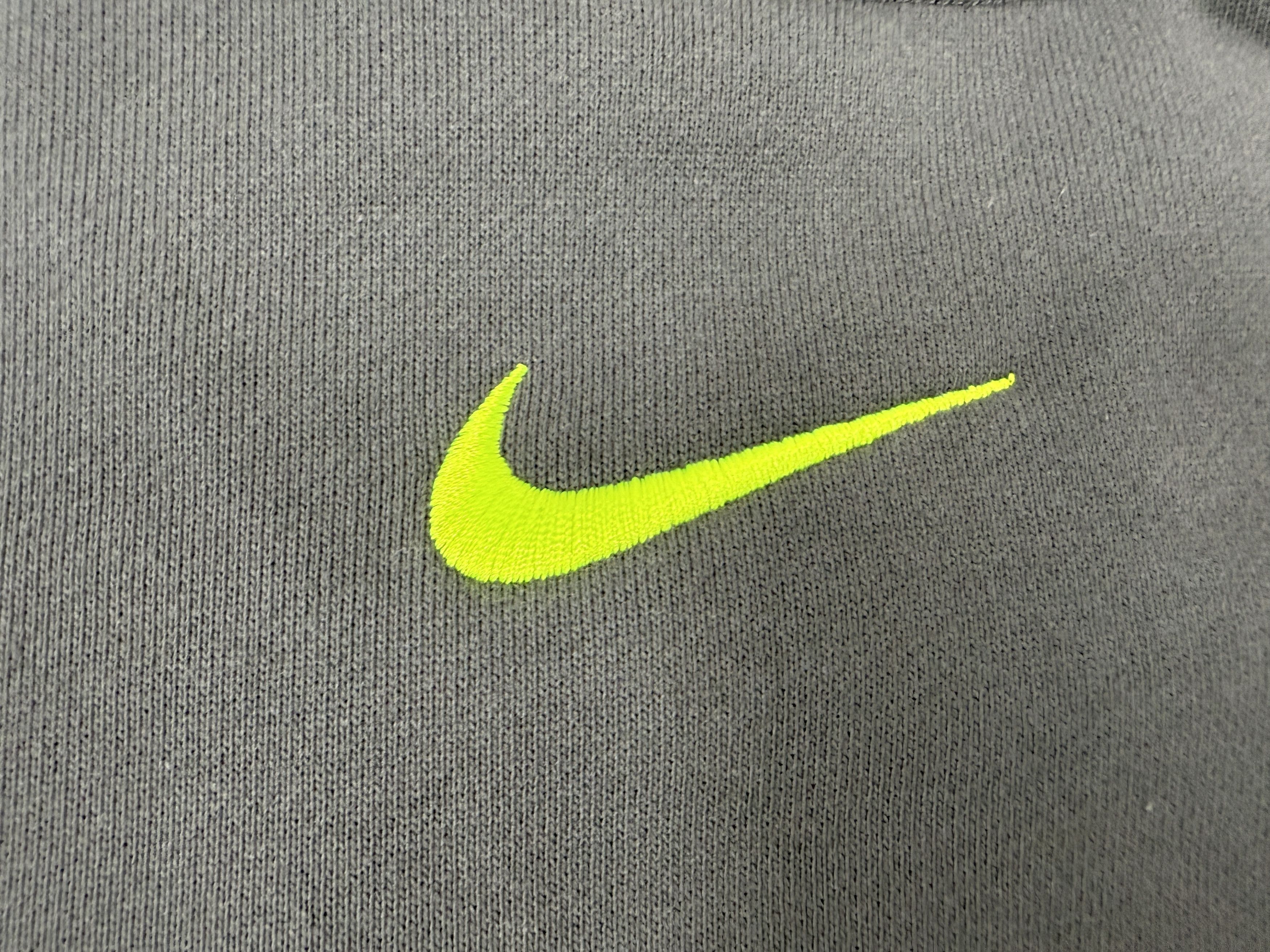 Palace Palace x Nike Total P90 Crew Grey Size Large NEW Size US L / EU 52-54 / 3 - 3 Thumbnail