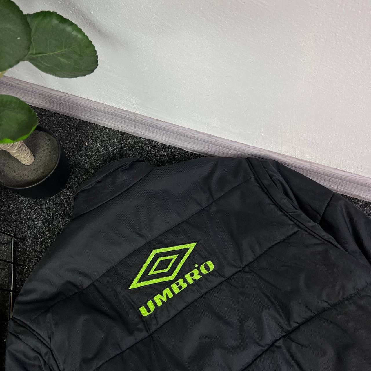 Umbro Umbro vintage jacket vest pro training big logo 90s gorpcore Size US L / EU 52-54 / 3 - 4 Thumbnail