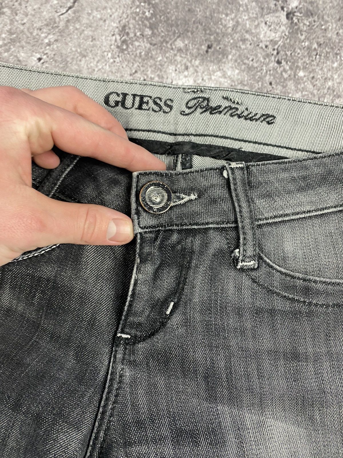 Guess × Japanese Brand × Vintage Crazy Vintage Y2K/2000s Grunge Cyber Goth Rise Guess Jeans! Size 28" / US 6 / IT 42 - 3 Thumbnail