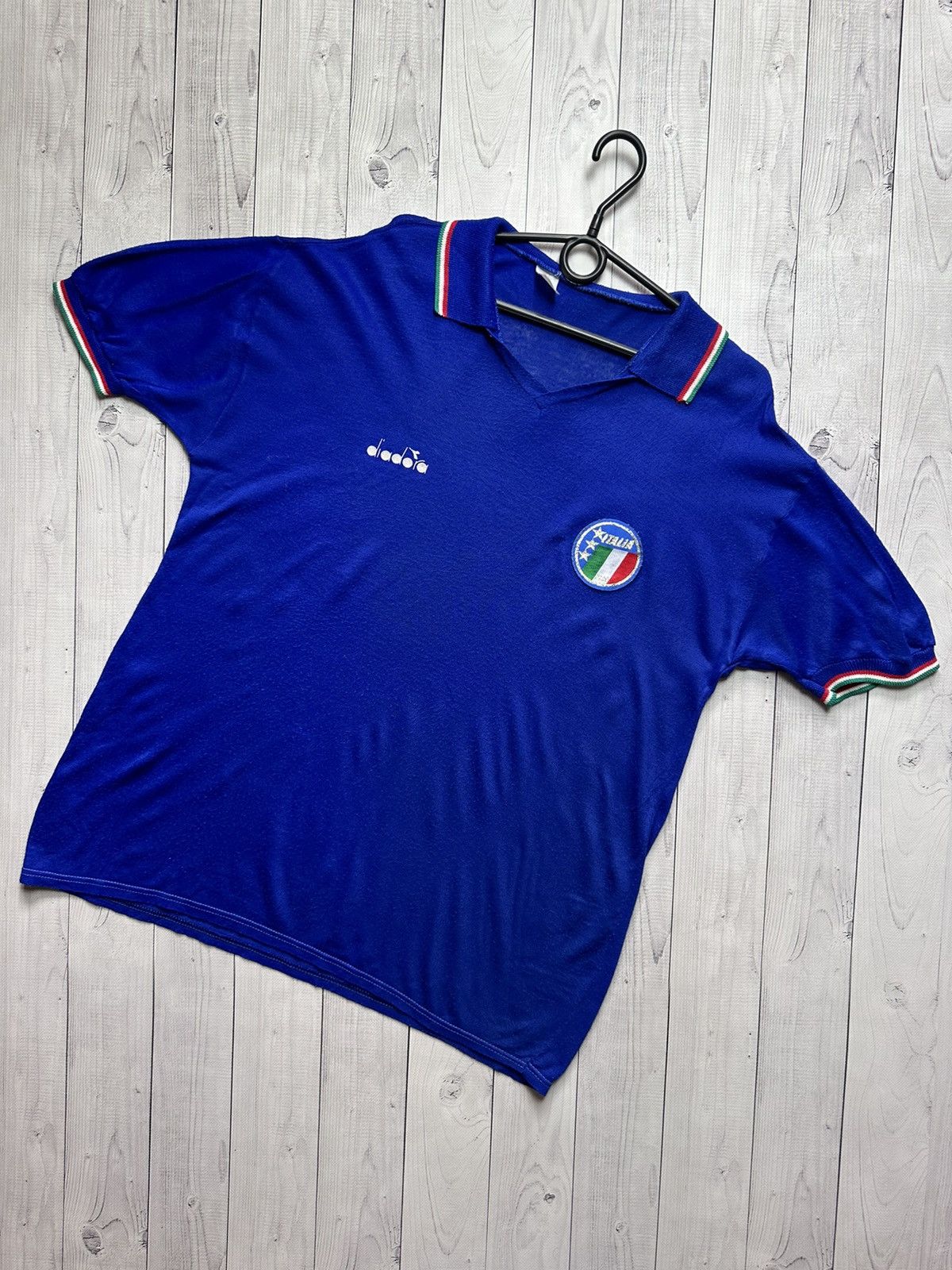 Vintage Italy soccer jersey Italia Diadora size L/Xl