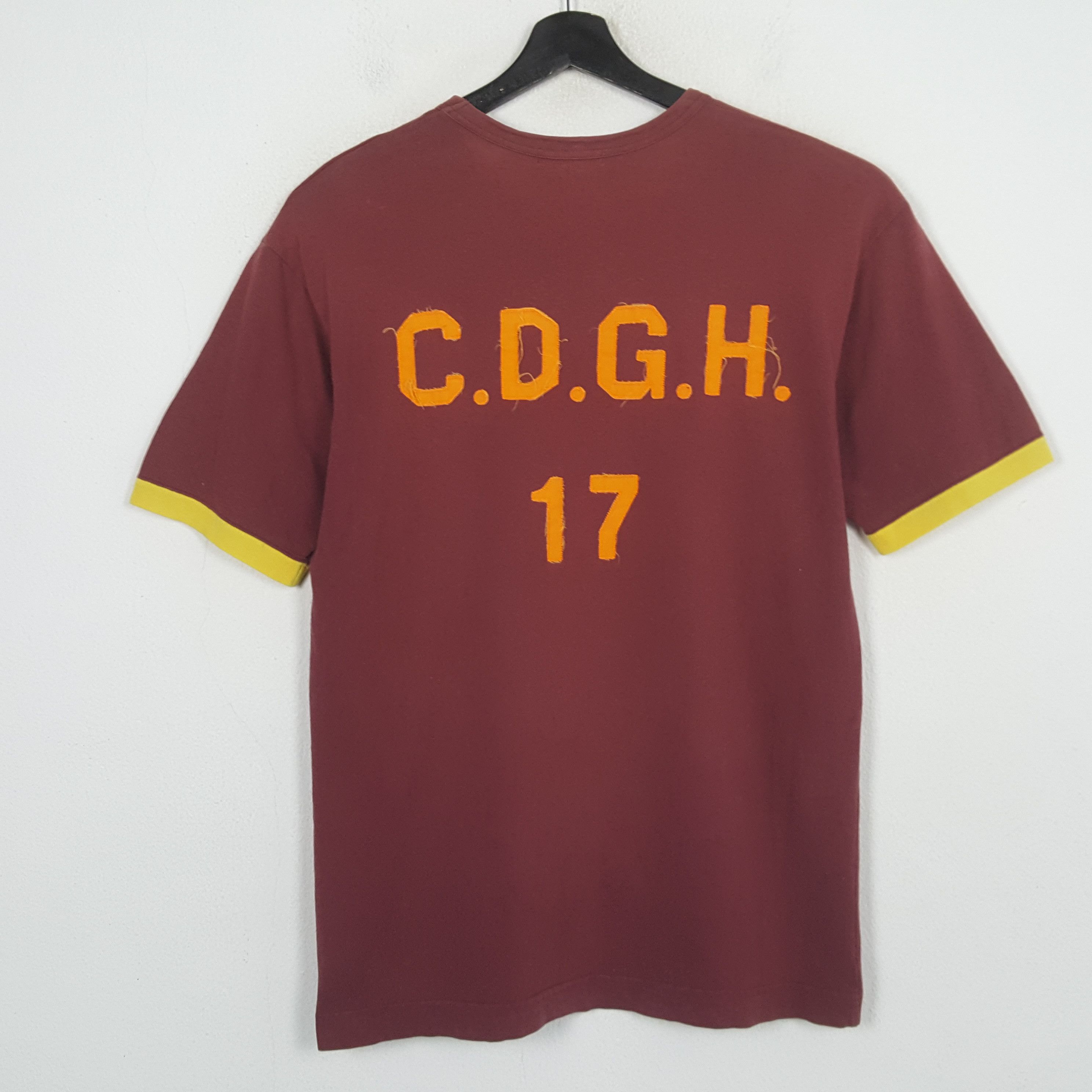 Comme des Garcons Comme des Garcons C.D.G.H. Tshirt C299N46 Size US M / EU 48-50 / 2 - 1 Thumbnail