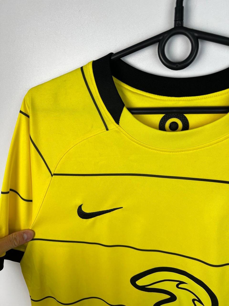 Vintage Chelsea Nike jersey t-shirts size L Size US L / EU 52-54 / 3 - 3 Thumbnail