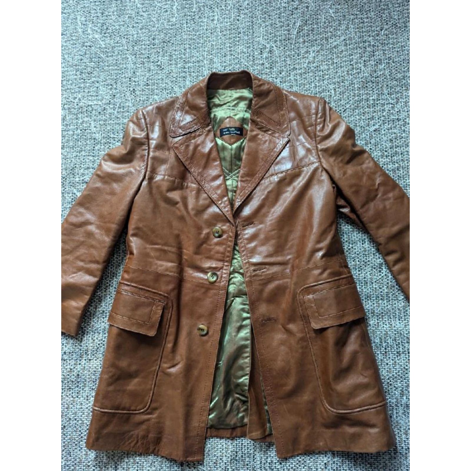 Vintage VINTAGE Cortefiel leather SHEEPSKIN butter-soft 40 overcoat Lambskin brown Overcoat Mens M Brown 40 in 22 35 18 24.5 90s Size US M / EU 48-50 / 2 - 3 Thumbnail
