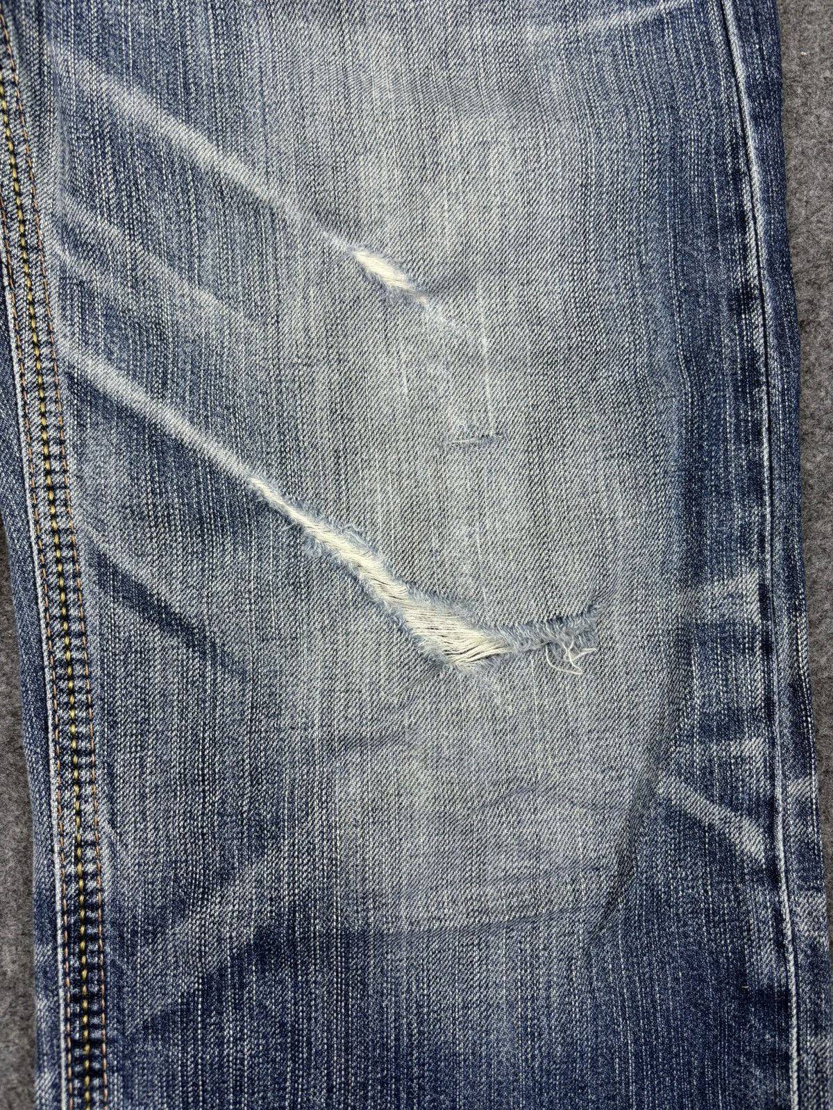 Edwin 💥Thrashed💥Wide Edwin Thrashed Style Distressed Denim F960 Size US 30 / EU 46 - 10 Thumbnail