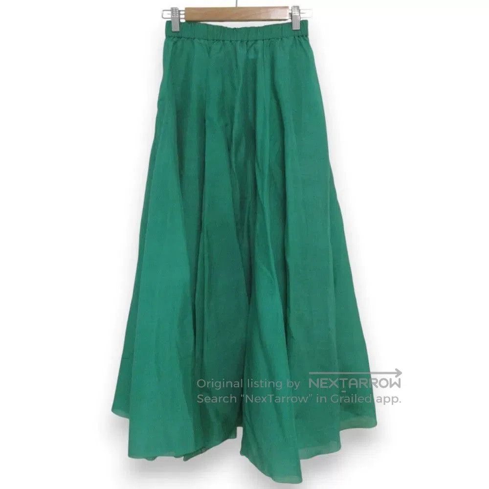 Other Elegant Green Silk Midi Skirt. Size 26" / US 2 / IT 38 - 1 Thumbnail