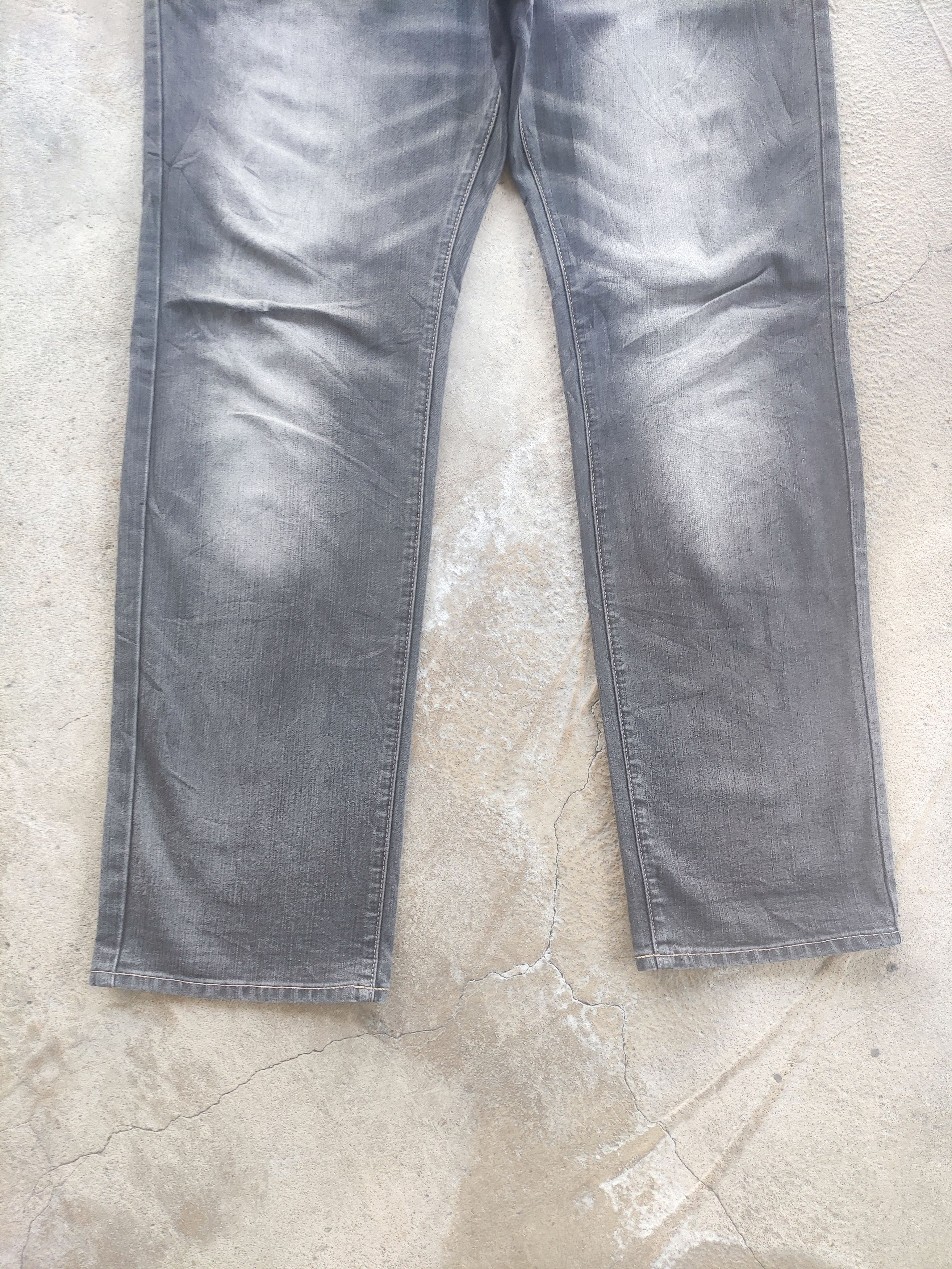 Japanese Brand Vintage Japanese Distress Faded Denim Pants Size US 38 / EU 54 - 4 Thumbnail
