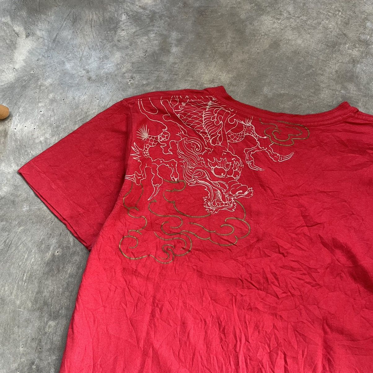 Japanese Brand 2000s Space Opera Karakuri Style dragon T-shirt Size US L / EU 52-54 / 3 - 3 Thumbnail
