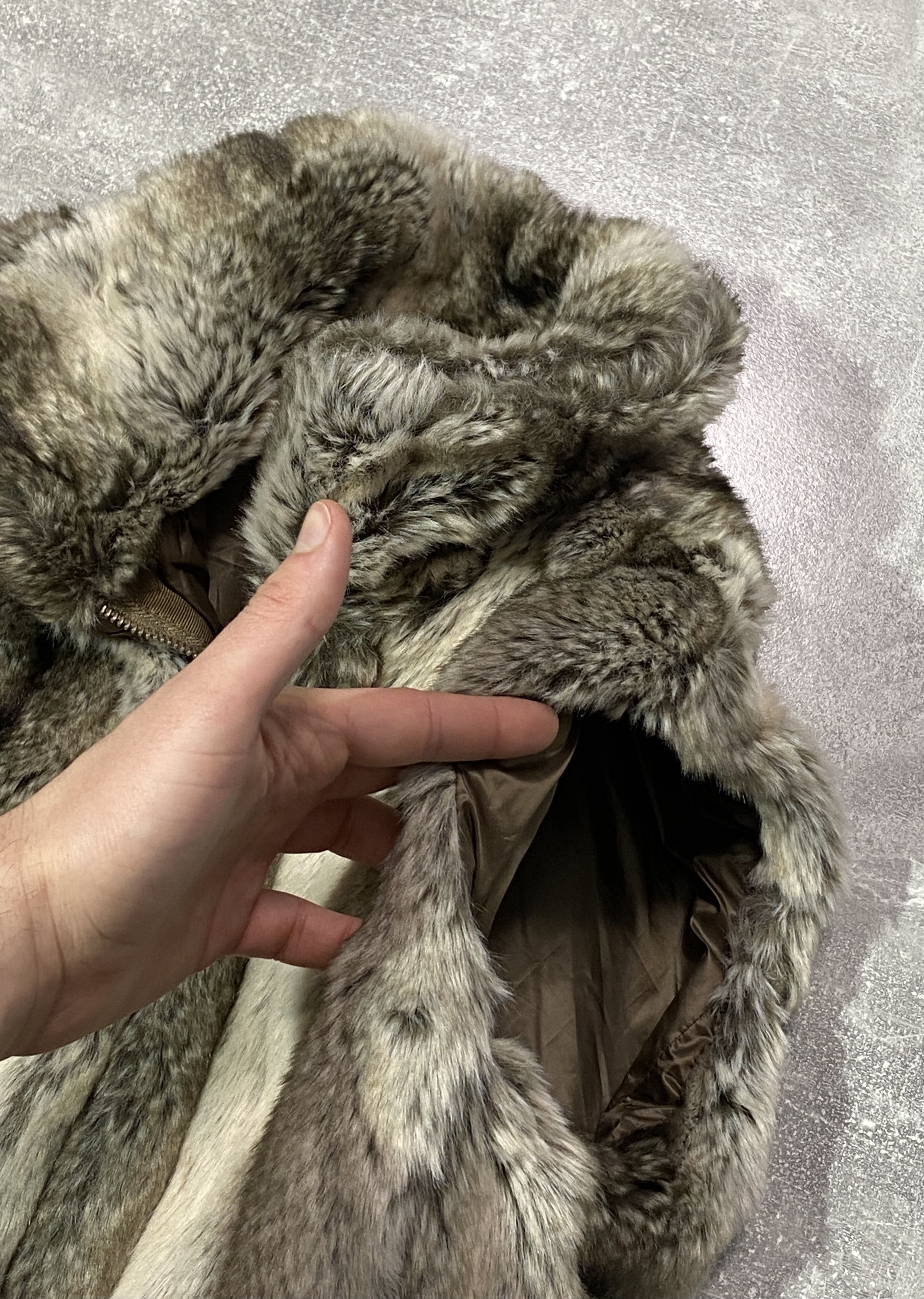 Le Grande Bleu (L.G.B.) CRAZY Y2K FLUFFY VAMP BROWN LGB TYPE FAUX FUR OPIUM VEST Size US S / EU 44-46 / 1 - 7 Thumbnail