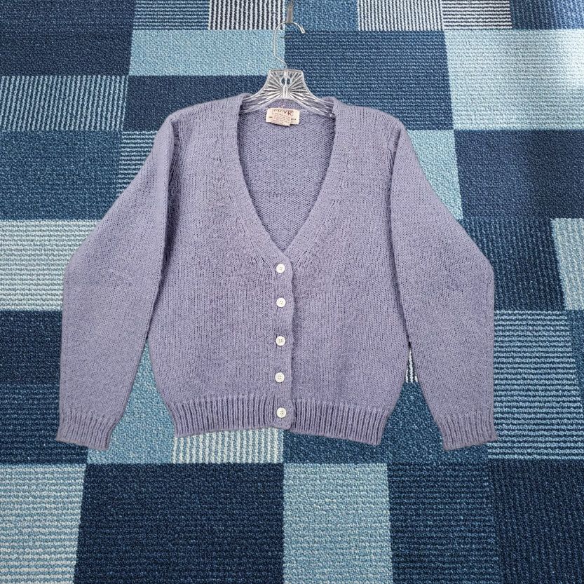 Vintage VINTAGE Skyr Cardigan Womens Small Purple Wool Blend V Neck Button Sweater 80s Size S / US 4 / IT 40 - 1 Thumbnail