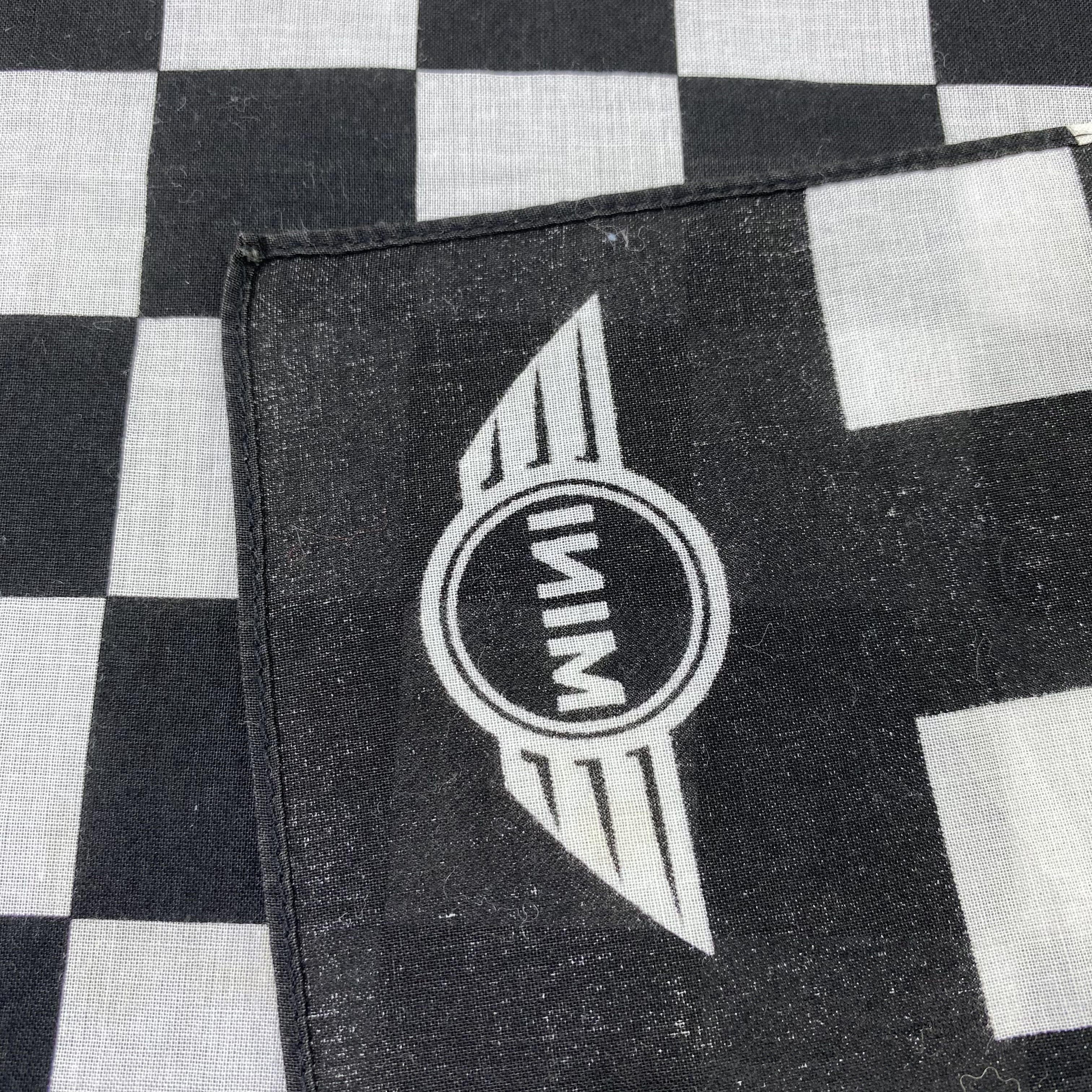 Vintage VINTAGE MINI COOPER Bandana Neckerchief HandkerchiefB1402 Size ONE SIZE - 7 Thumbnail