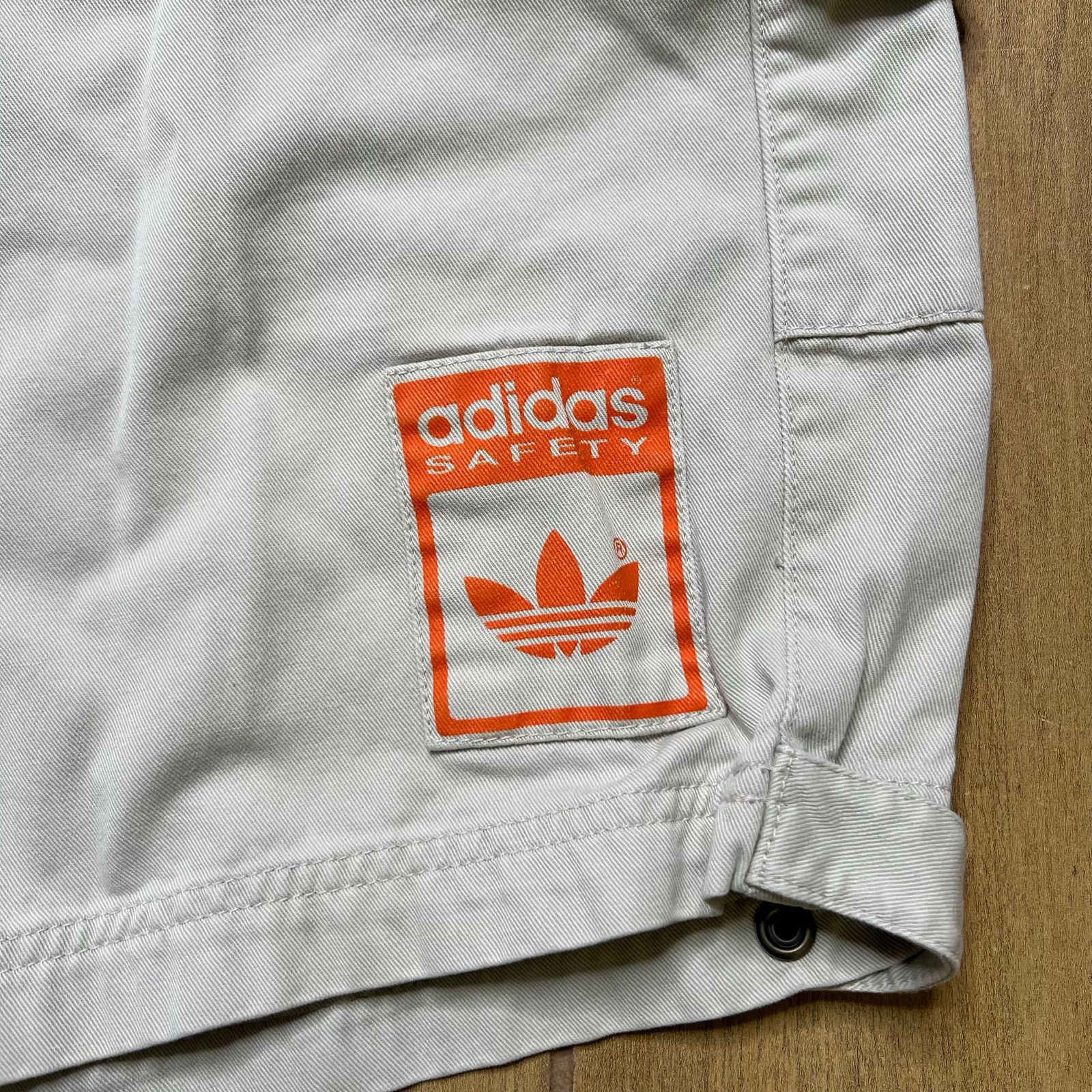 Adidas Adidas Safety Cargo Shorts Mens M Sample Rare Vintage Y2K Size US 32 / EU 48 - 2 Thumbnail