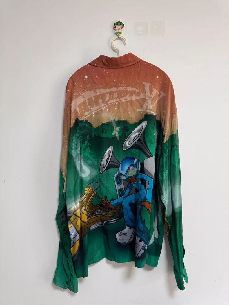 Louis Vuitton Louis Vuitton Trendy printed shirt Size US XL / EU 56 / 4 - 2 Thumbnail
