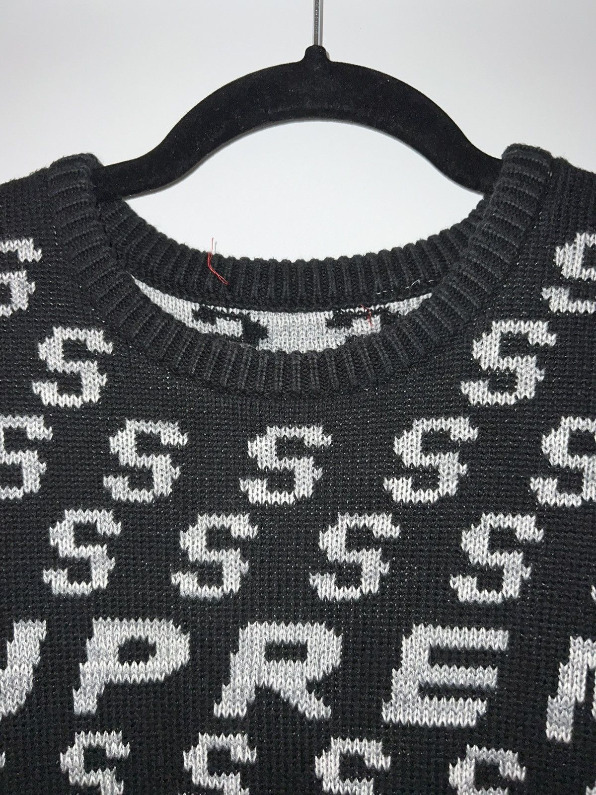 Supreme Supreme S Repeat Sweater 2021 Size US M / EU 48-50 / 2 - 5 Thumbnail