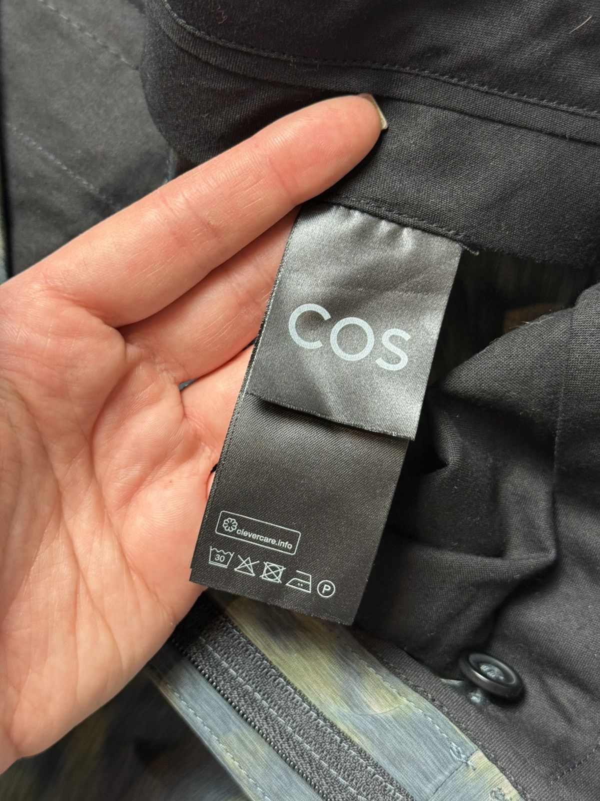 Cos Cos Men’s Streetwear Abstract Pattern Dress Pants Trousers Size US 34 / EU 50 - 12 Thumbnail