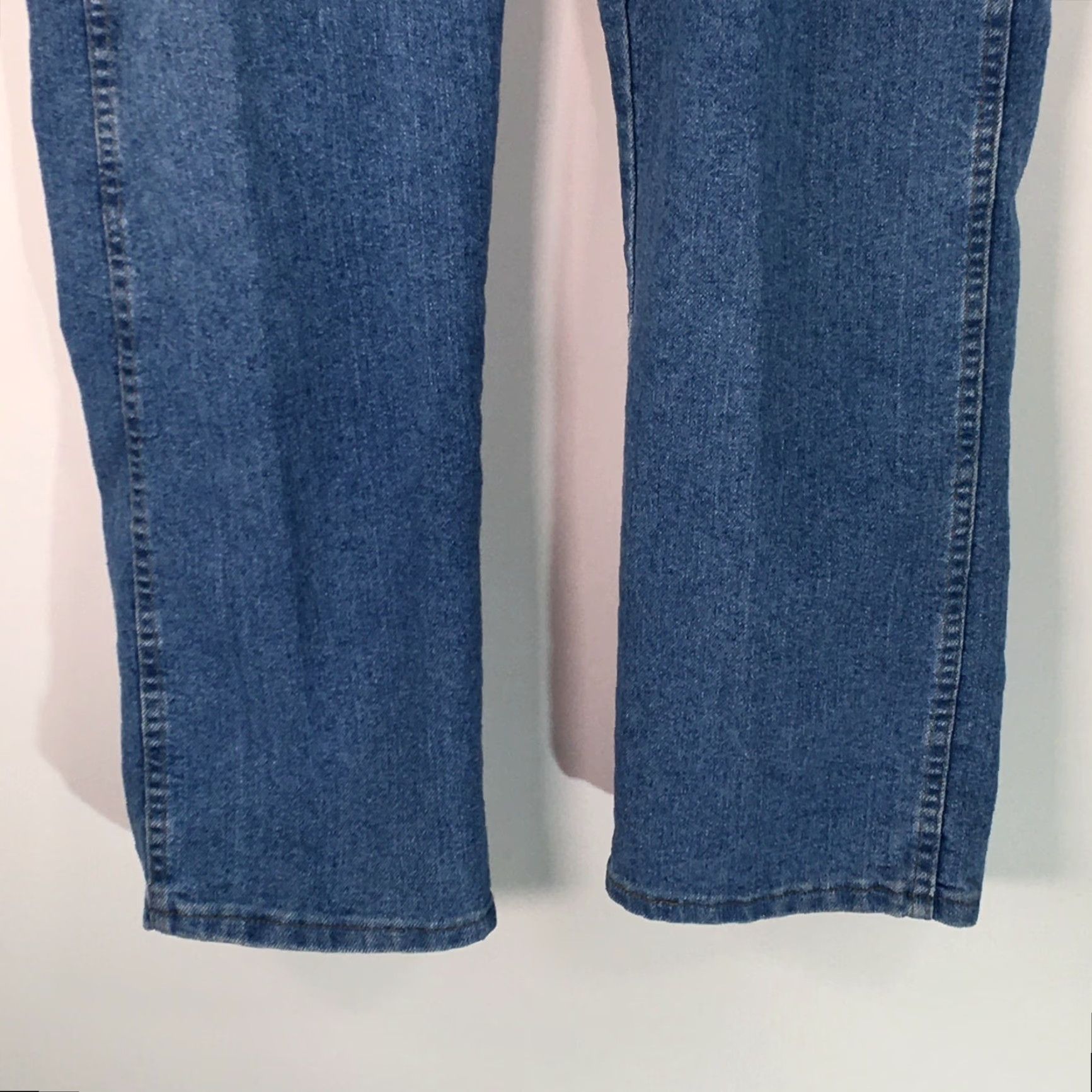 Wrangler VINTAGE Wrangler Mens Casual Straight Leg Flat Front Blue Denim Jeans Size 36X30 Size US 36 / EU 52 - 5 Thumbnail