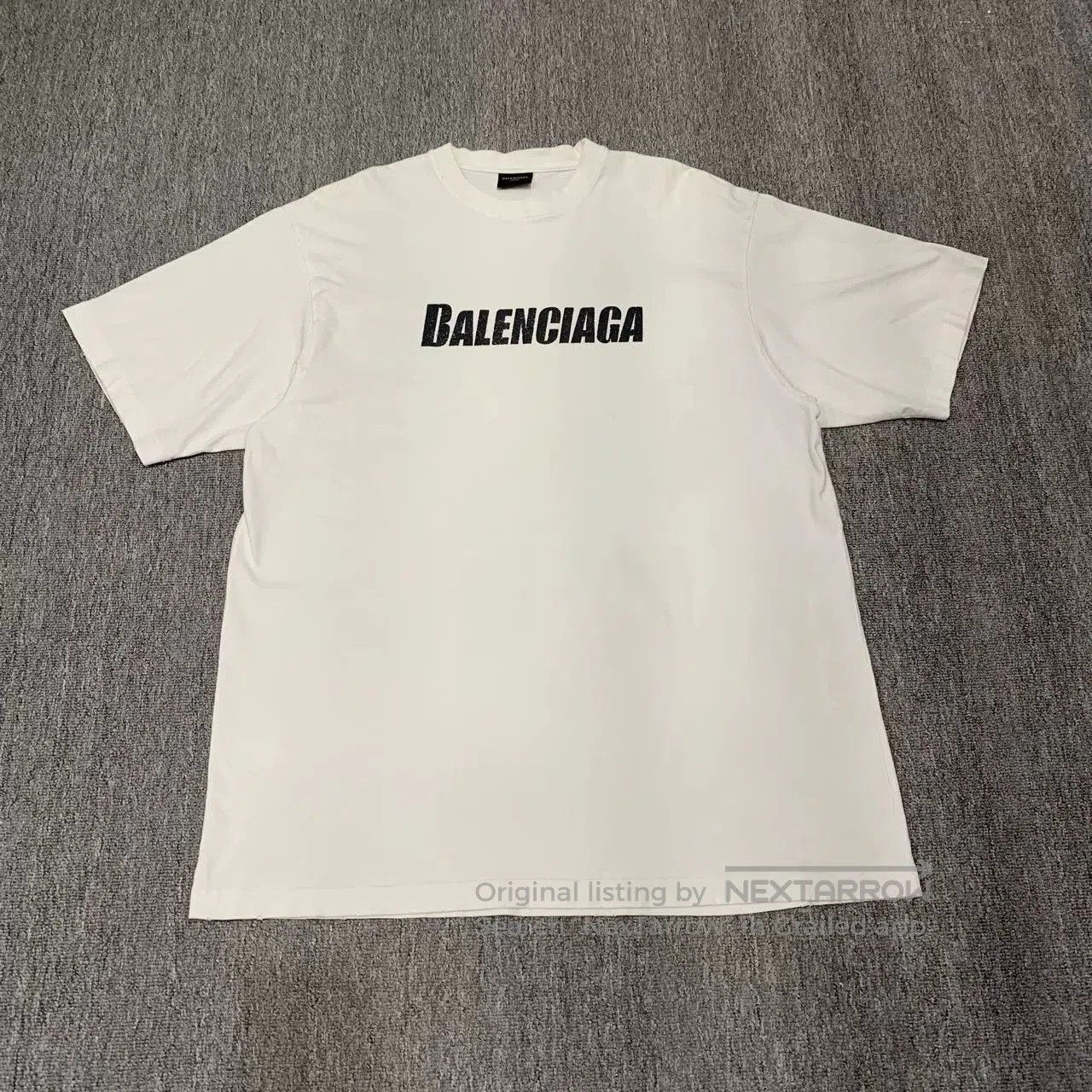 Balenciaga white balenciaga logo short sleeve shirt. Size US XS / EU 42 / 0 - 1 Thumbnail