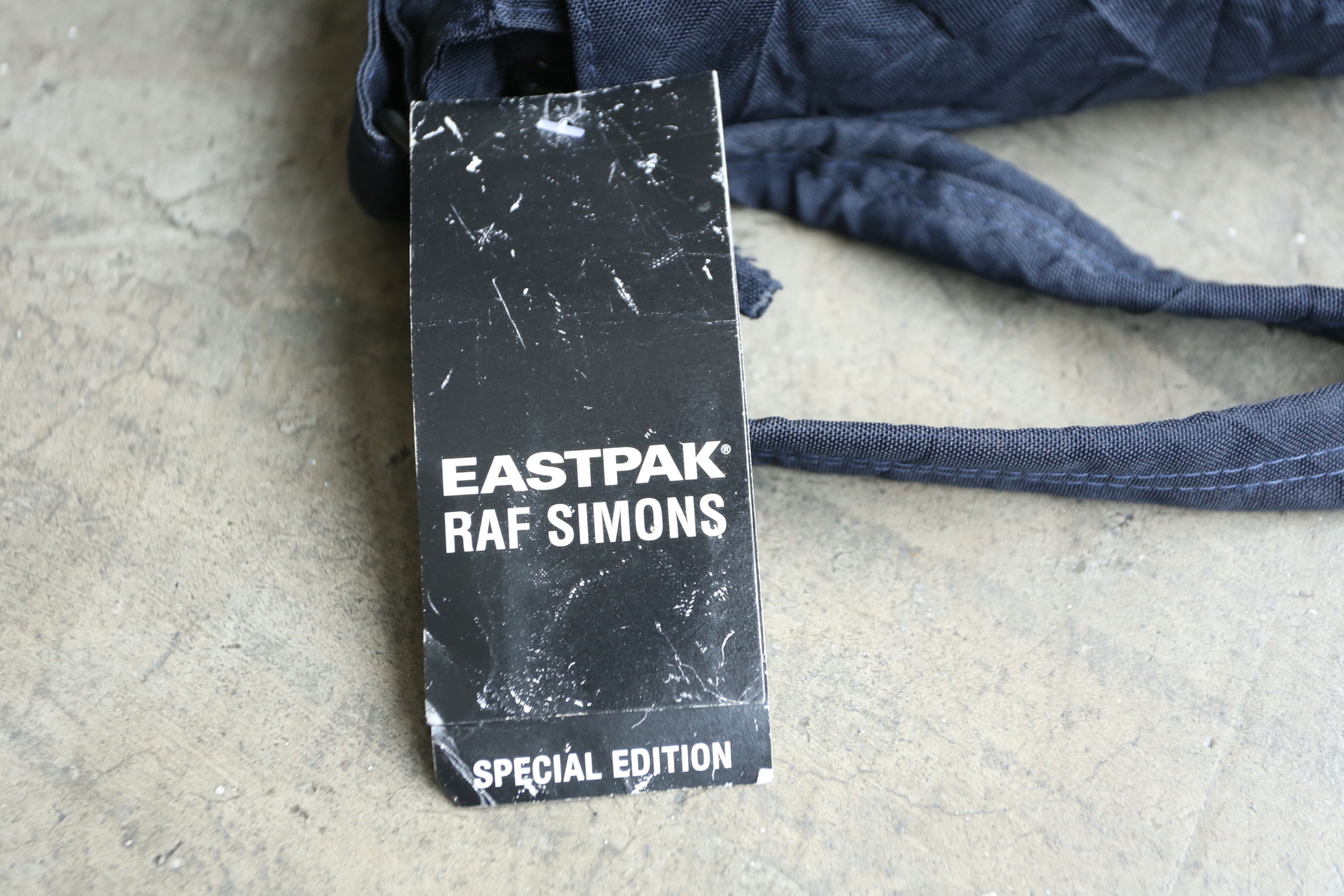 Eastpak × Raf Simons Raf Simons - Eastpak - F/W 08 - Crinkled Flapbag Size ONE SIZE - 4 Thumbnail