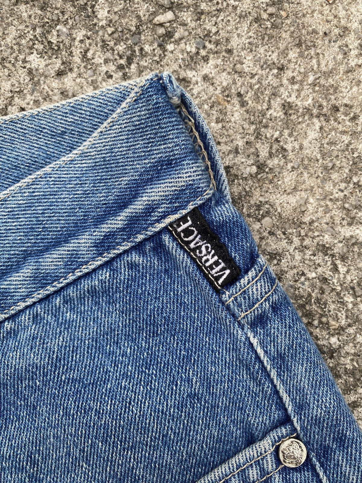 Versace × Versace Jeans Couture Vintage 90’s Versace Jeans Couture Faded Blue Denim Size US 30 / EU 46 - 15 Thumbnail