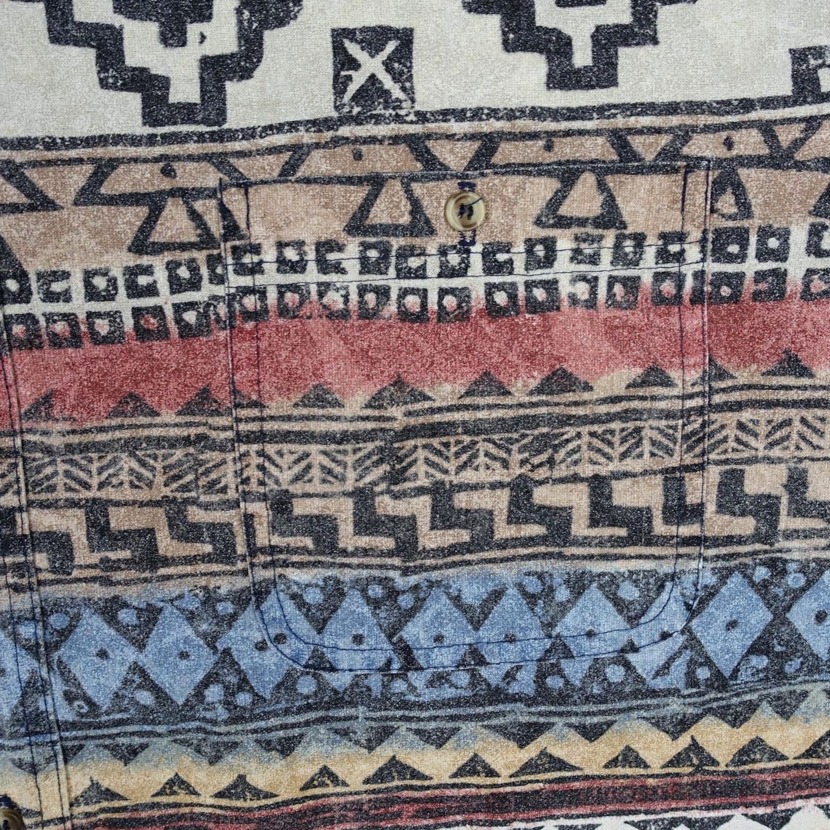 Marcs VINTAGE Marc Daniels Shirt Mens 2XL Brown Southwestern Tribal Aztec Short Sleeve Button-Up Collar Point Pockets Geometric Size US XXL / EU 58 / 5 - 3 Thumbnail