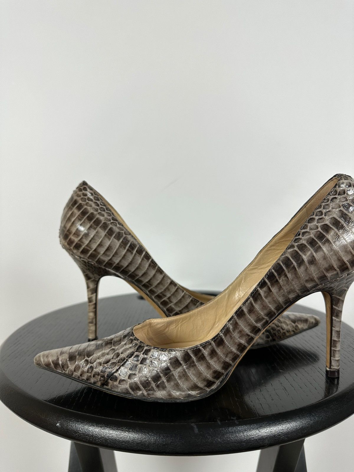Jimmy Choo Jimmy Choo Pumps Croc Embossed Heels Pointed Toe Size 36 1/2 Size US 6.5 / IT 36.5 - 19 Thumbnail