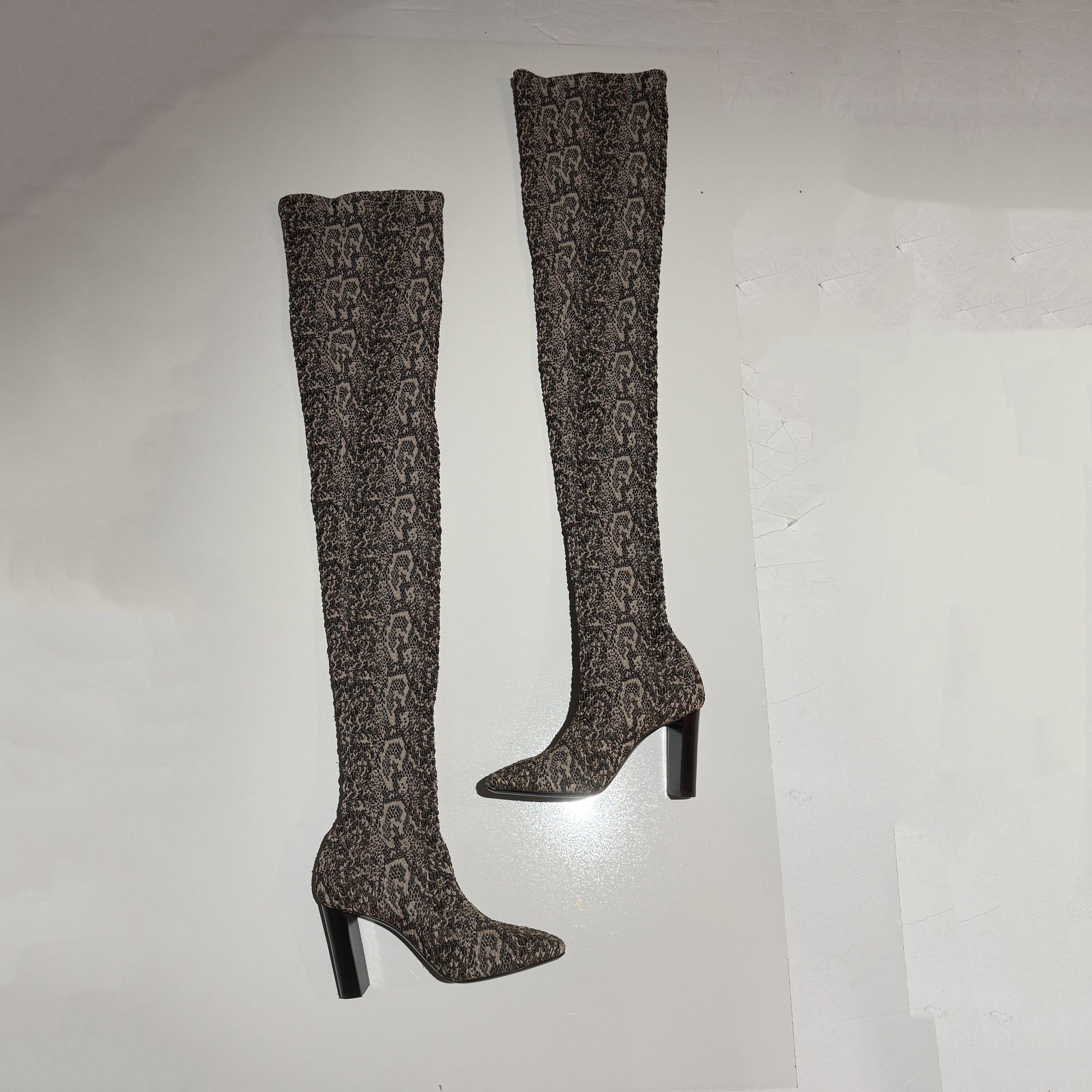 Saint Laurent Paris Saint Laurent YSL Moon Snake Stretch Knit Size US 8 / IT 38 - 2 Thumbnail