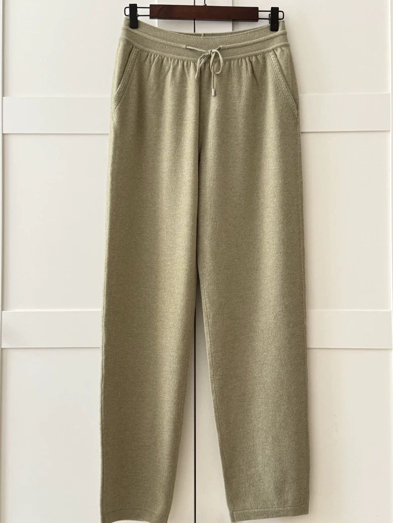 Loro Piana LORO PIANA Knitted trousers for women, 100% cashmere Size 27" / US 4 / IT 40 - 1 Thumbnail