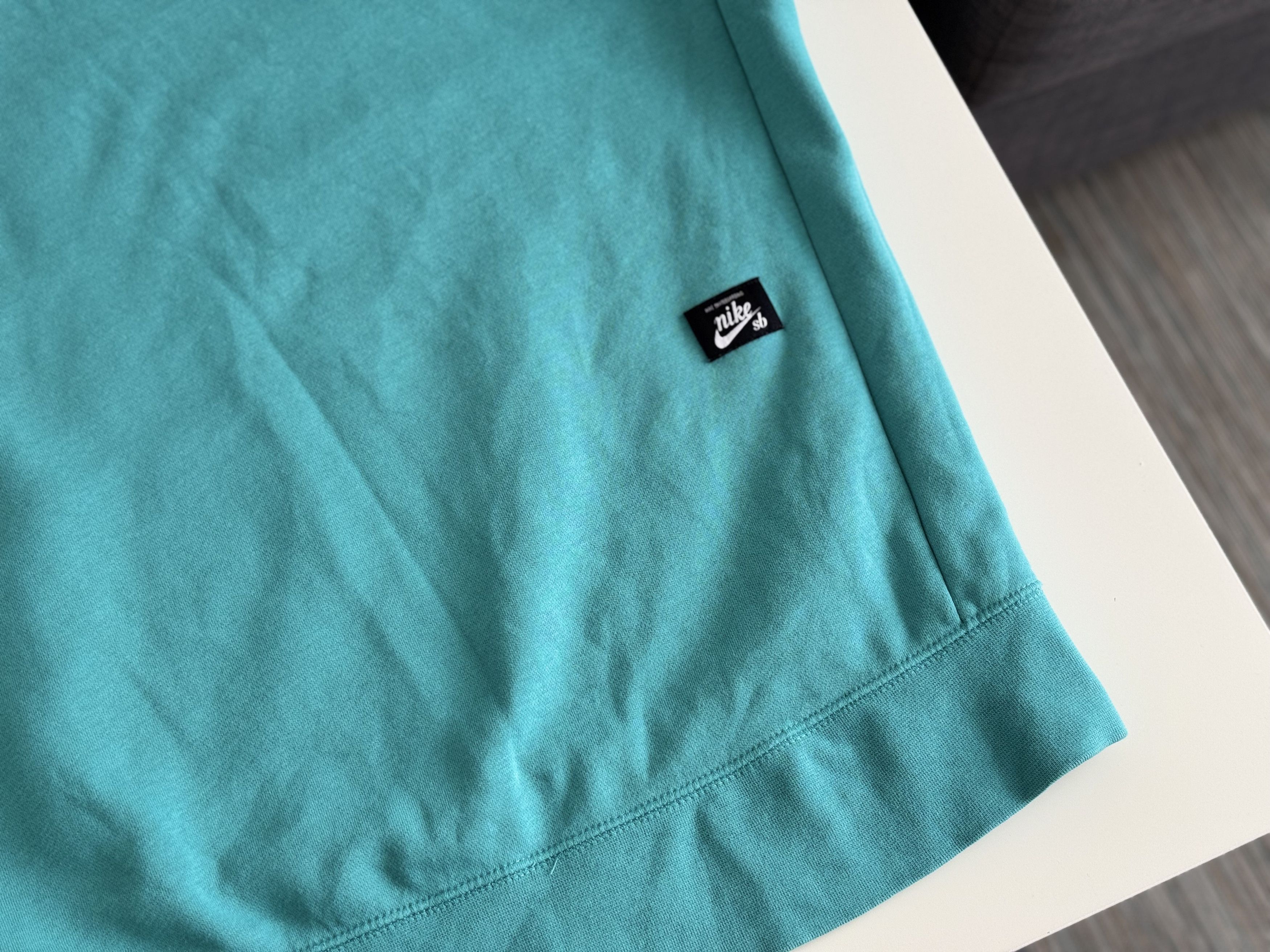 Nike SB Turquoise sweatshirt NIKE SB Size US L / EU 52-54 / 3 - 8 Thumbnail