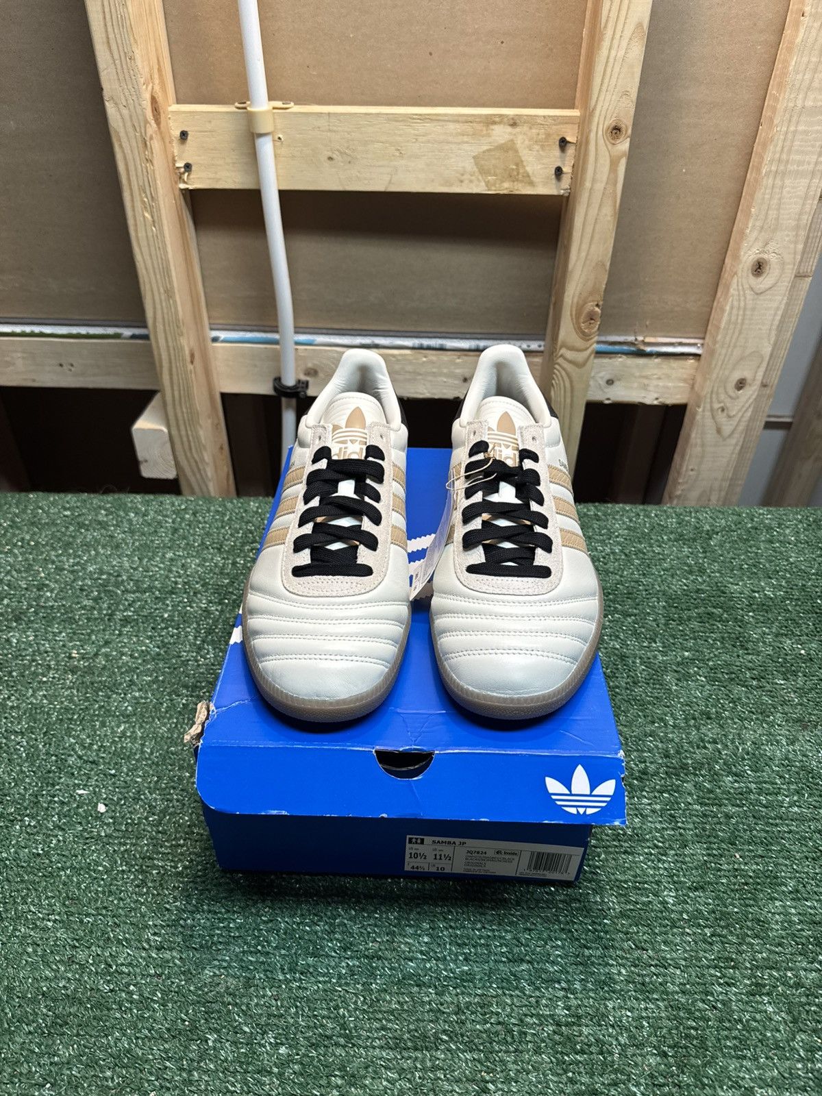 Adidas Adidas Samba Off White Magic Beige Size 10.5 Size US 10.5 / EU 43-44 - 5 Thumbnail