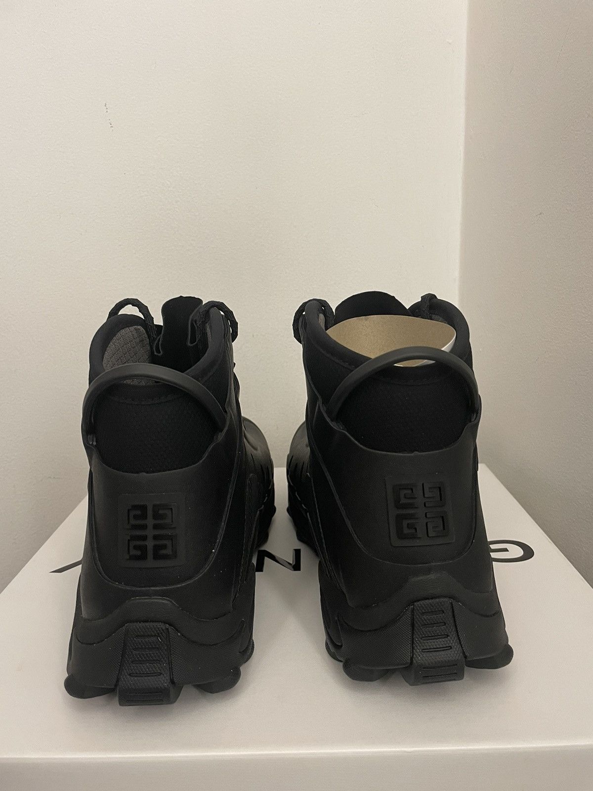 Givenchy Bogs lace up boots in rubber and neoprene Size US 9 / EU 42 - 8 Thumbnail