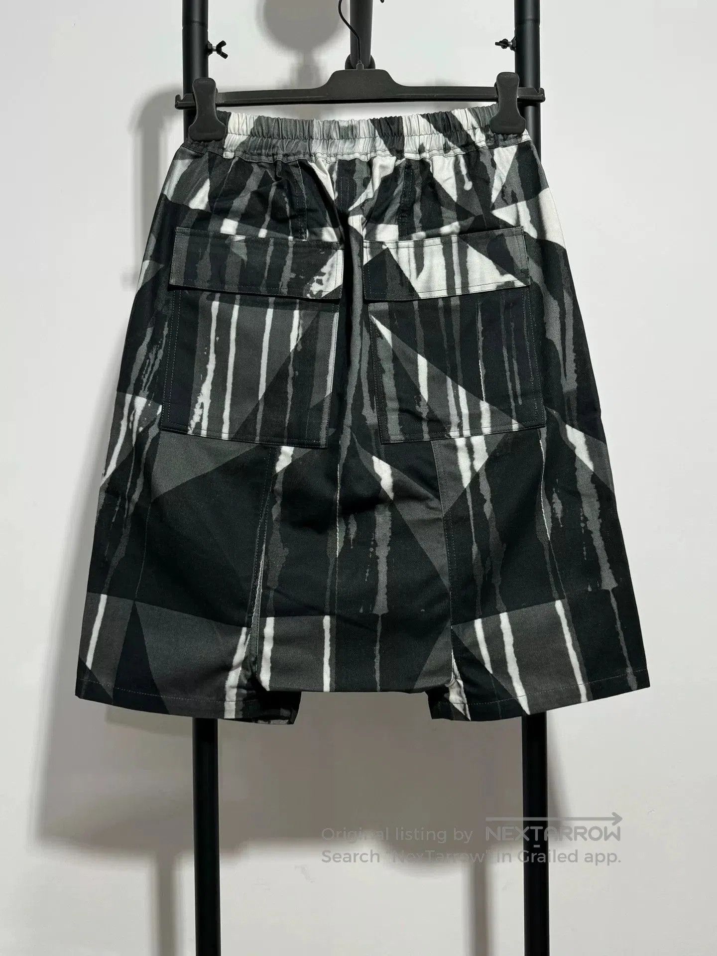 Rick Owens rick owens ro abstract patterned shorts. Size US 36 / EU 52 - 2 Thumbnail
