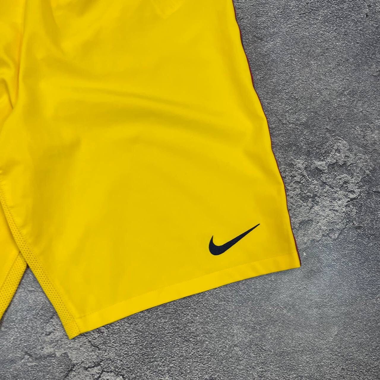 Nike Vintage Yellow Nike Fc Barcelona Away 2012/2013 Shorts Size US 31 - 10 Thumbnail