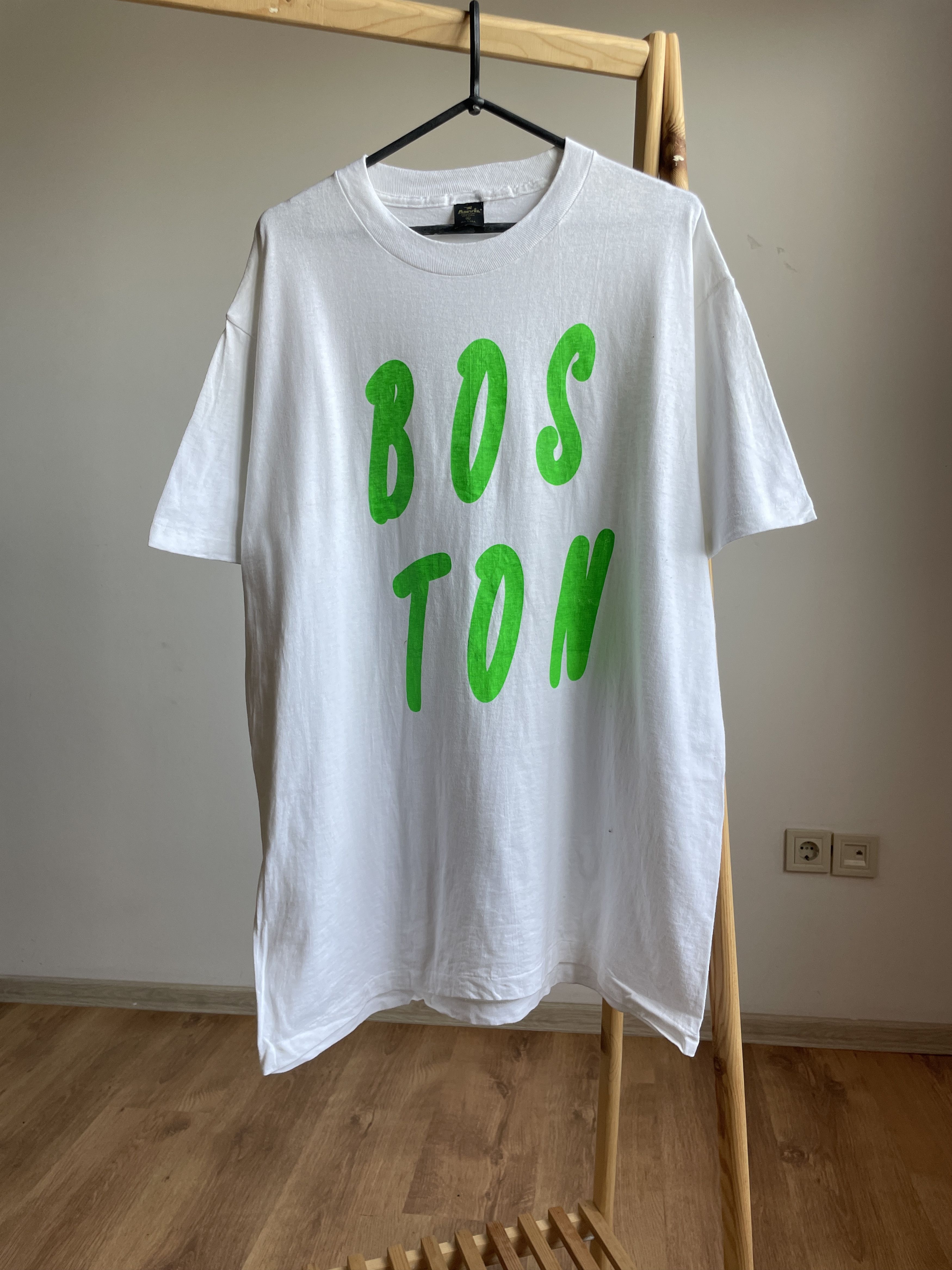 Vintage Boston Vintage 90's Single Stitch Made in USA T-Shirt Size US XL / EU 56 / 4 - 1 Thumbnail