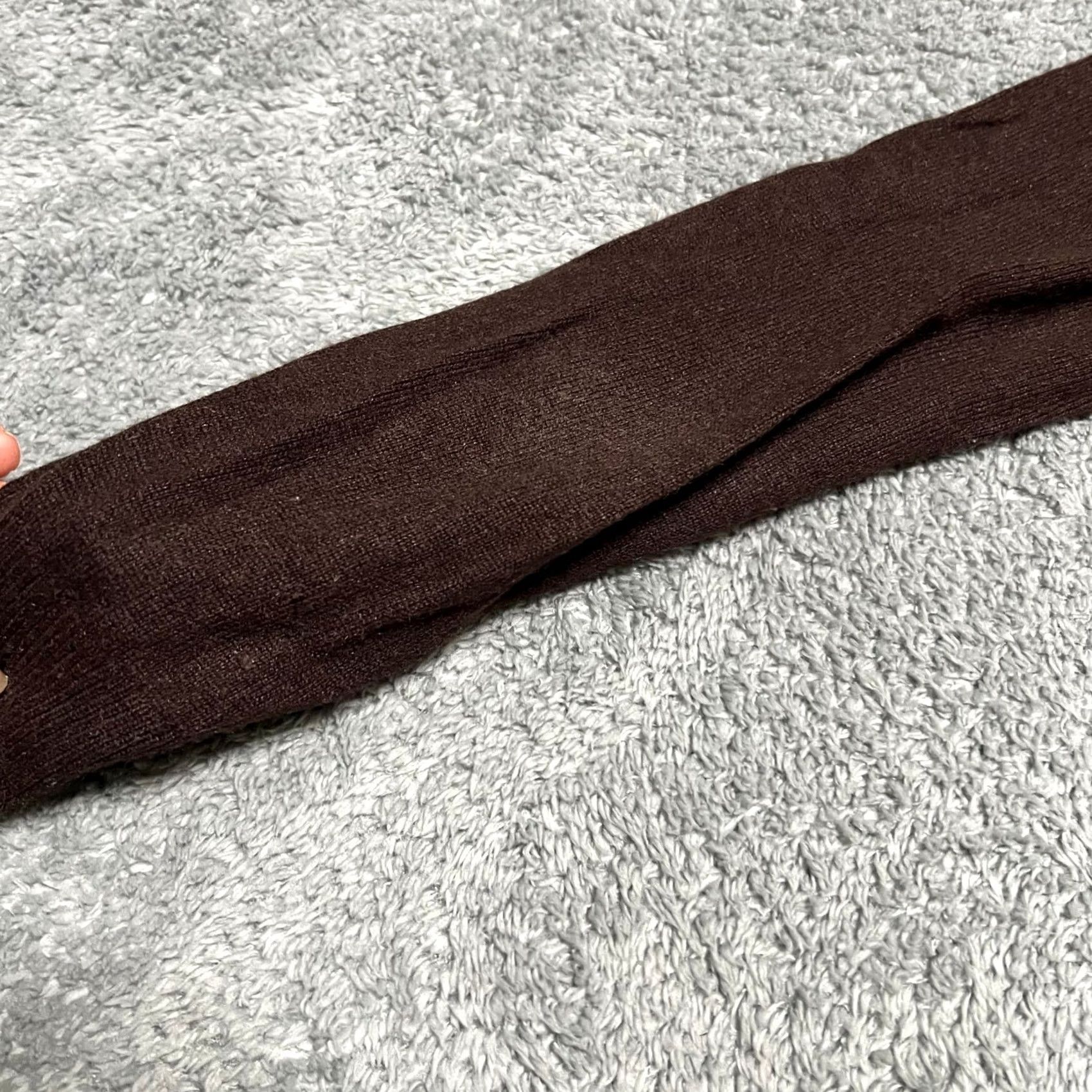 Vintage August Silk Sweater Womens Mediym Petite Brown Silk Cashmere Knit Pullover Size M / US 6-8 / IT 42-44 - 4 Thumbnail