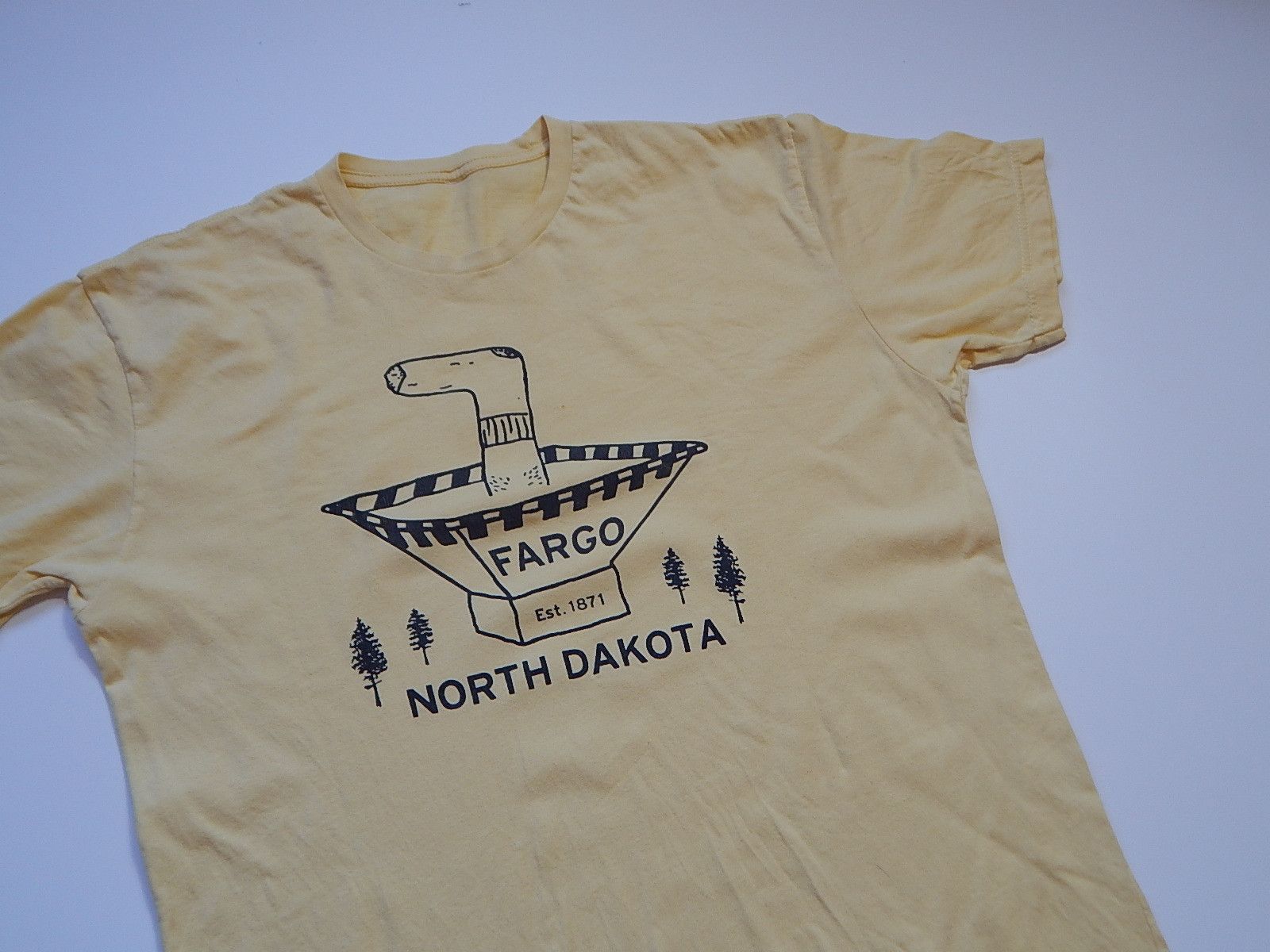 Arts & Science vintage fargo joel and ethan coen crime movie tee Size US L / EU 52-54 / 3 - 2 Thumbnail