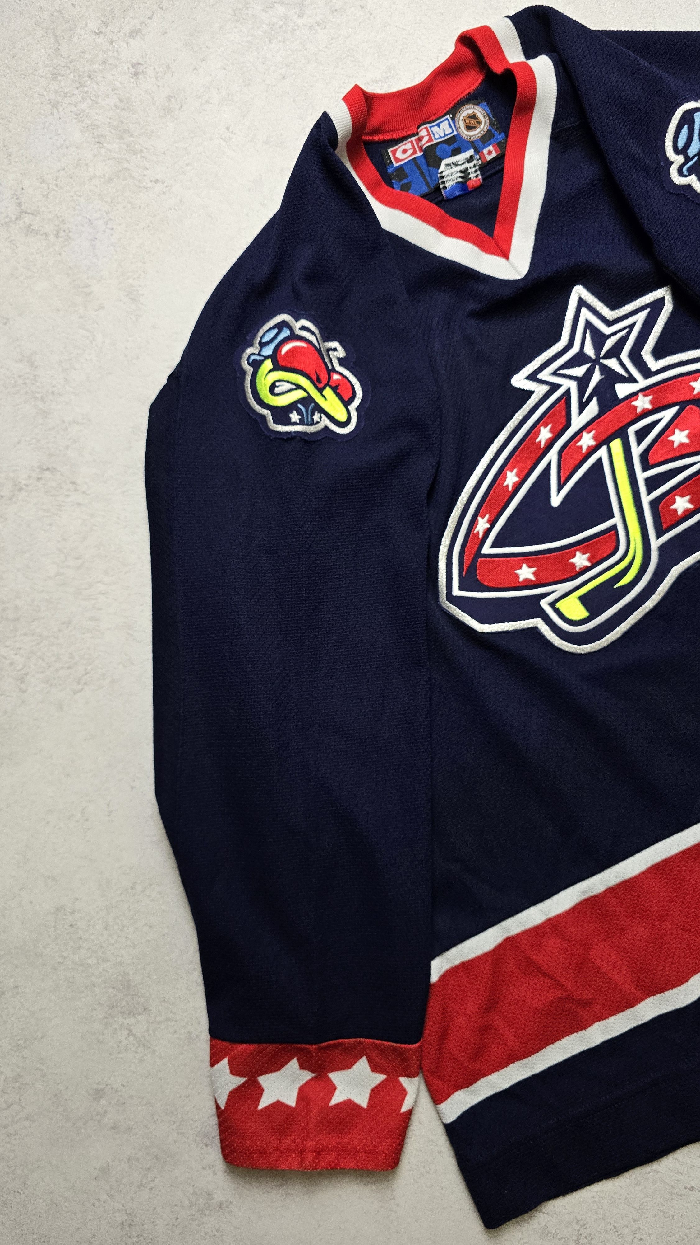 Ccm VINTAGE CCM COLUMBUS BLUE JACKETS Ice Hockey NHL Hockey Size US XL / EU 56 / 4 - 8 Thumbnail
