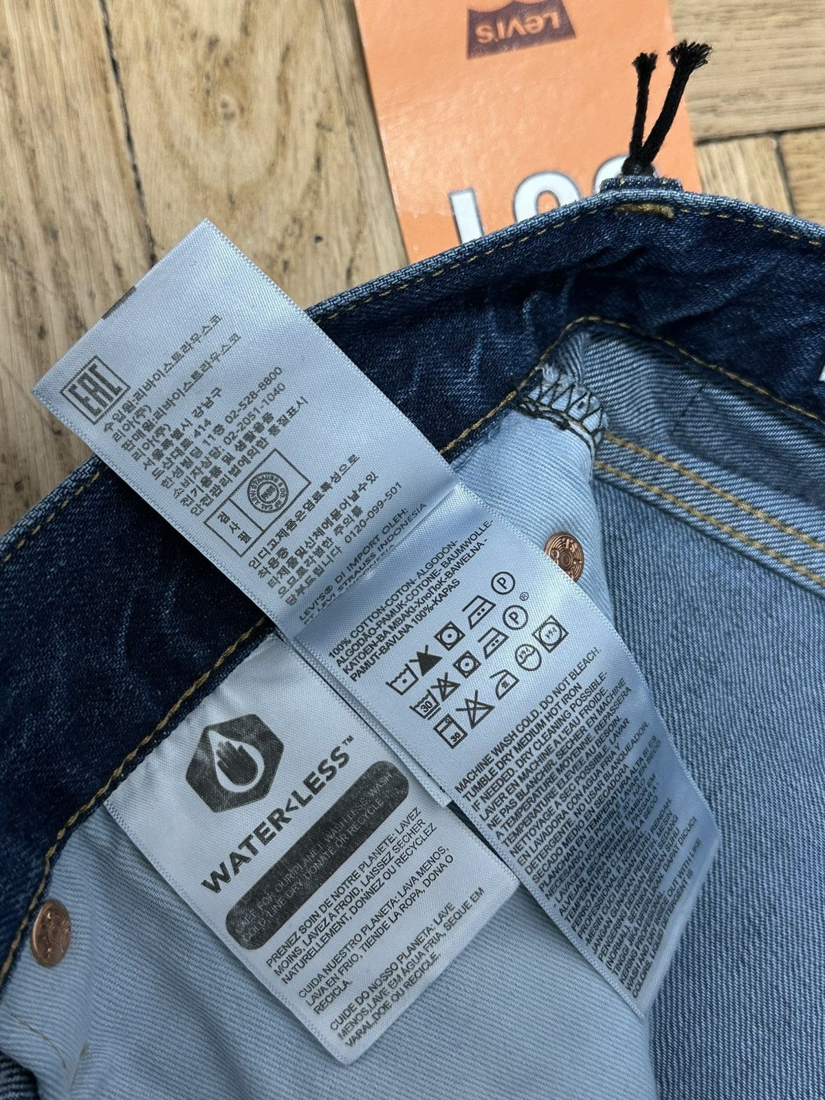 Levi's Levi’s 501 Men’s Jeans Size W31 L32 Premium Size US 32 / EU 48 - 13 Thumbnail