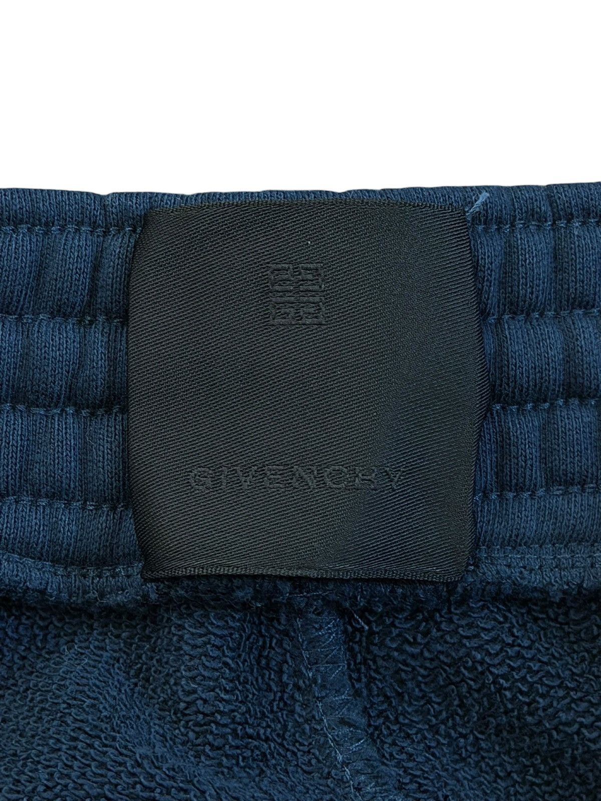 Givenchy Givenchy Paris Logo Navy Blue Sweatshorts Size US 40 / EU 56 - 4 Thumbnail