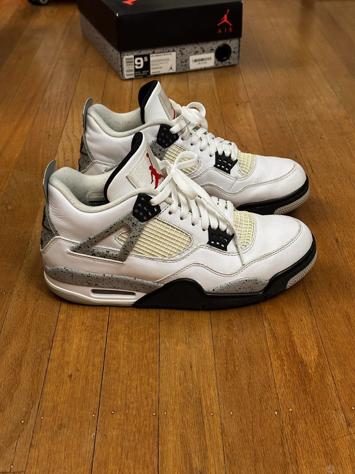 Jordan Brand Cement IV’s 2016 Size US 9.5 / EU 42-43 - 5 Thumbnail