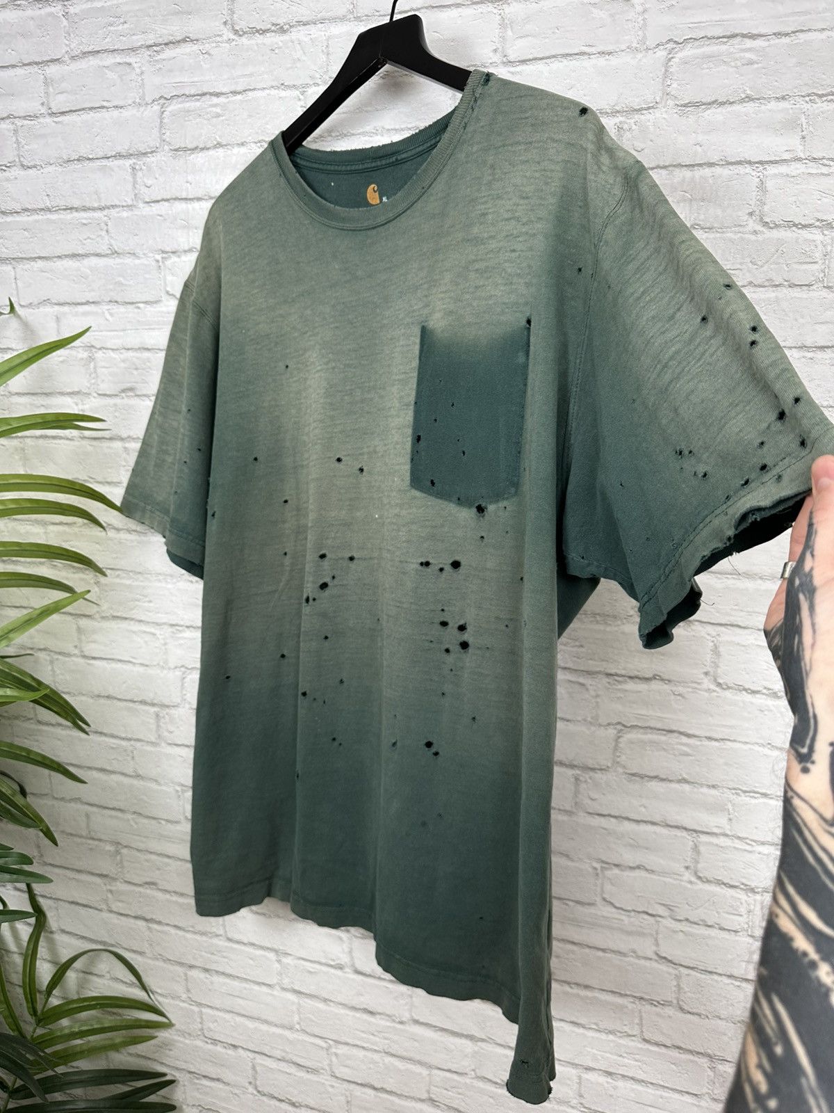 Carhartt (XL) BLASTED THRASHED Vintage Carhartt Ghost Pocket Shirt Size US XL / EU 56 / 4 - 1 Thumbnail