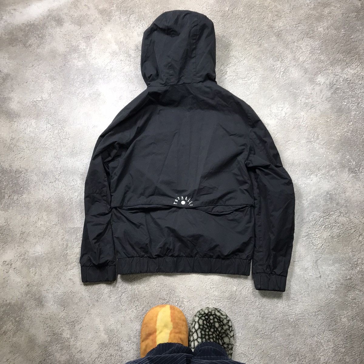 Vintage Vintage Y2K Black Hooded Bomber Jacket Streetwear Cropped M Size US M / EU 48-50 / 2 - 4 Thumbnail