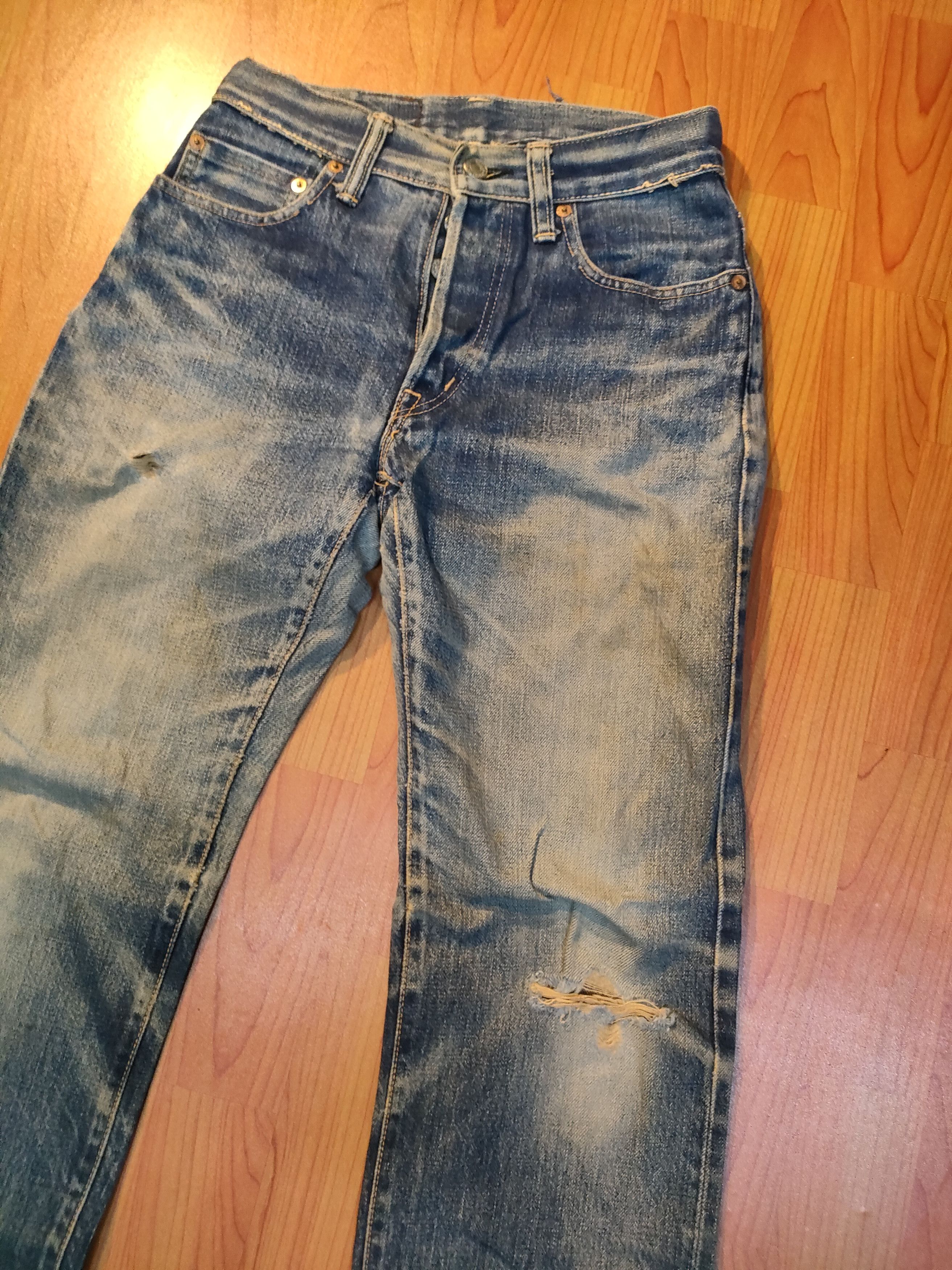 Blue Blue Japan × Japanese Brand Distressed Blue Blue Selvedge Jeans Size US 28 / EU 44 - 7 Thumbnail