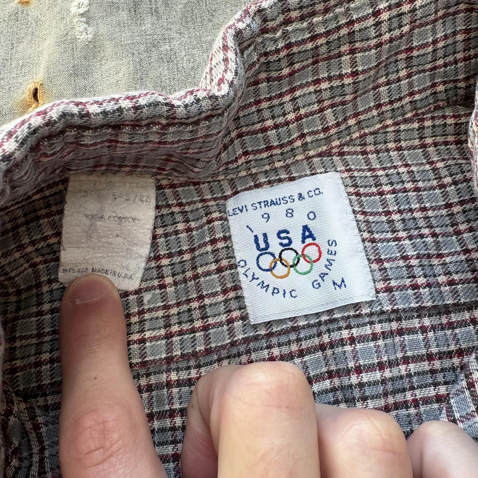 Levi's Vintage 80s Levi’s Olympics Plaid Long Sleeve Flannel Size US M / EU 48-50 / 2 - 2 Thumbnail