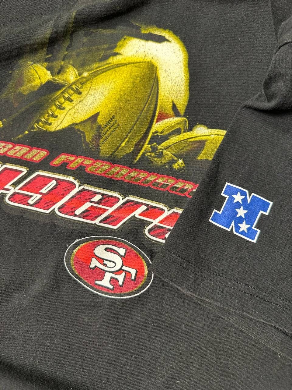 NFL Vintage San Francisco 49ers Ball T Shirt Size US XL / EU 56 / 4 - 6 Thumbnail
