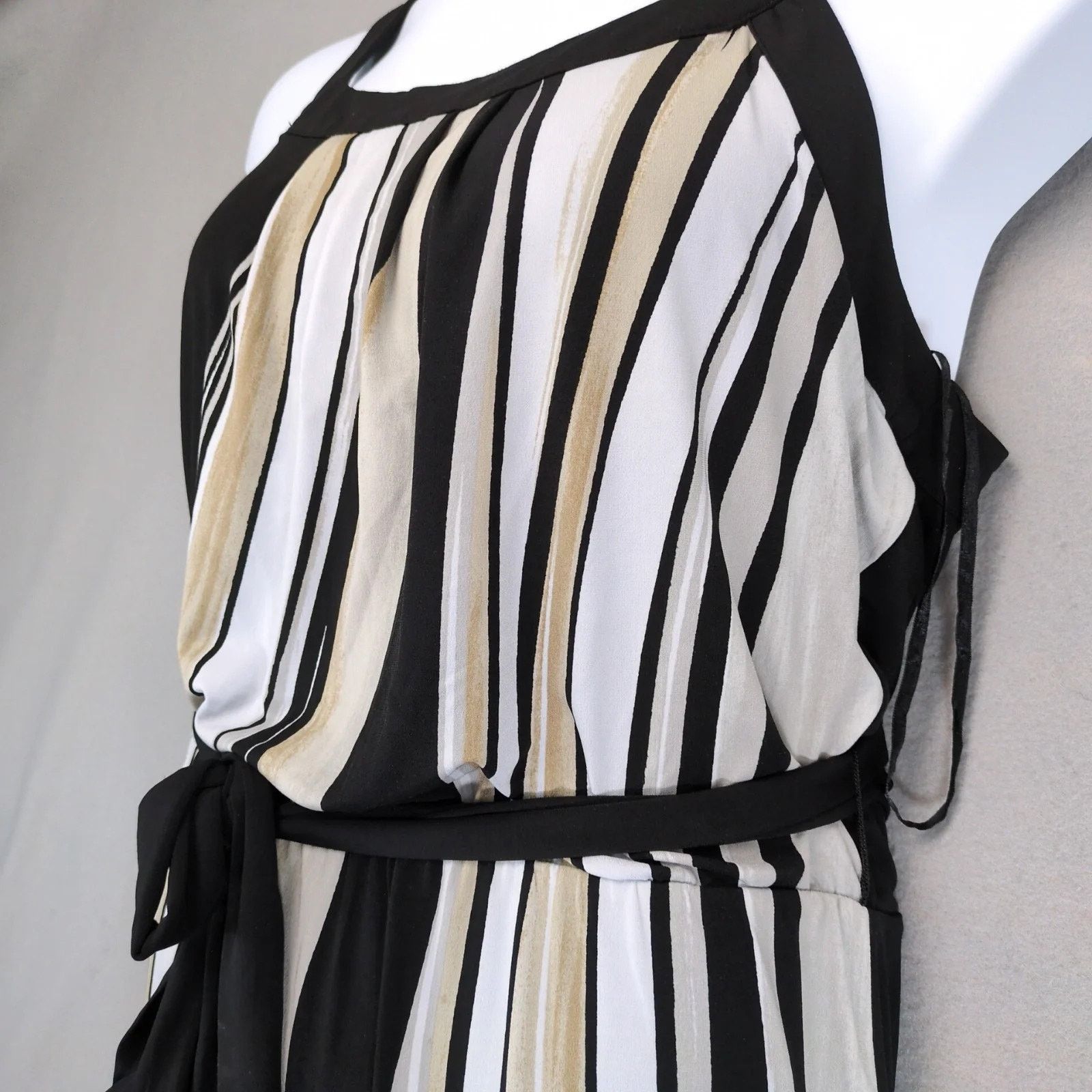 White House Black Market WHBM Striped Blouson Sleeveless Mini Dress Sz L Stretch Belt Size L / US 10 / IT 46 - 4 Thumbnail
